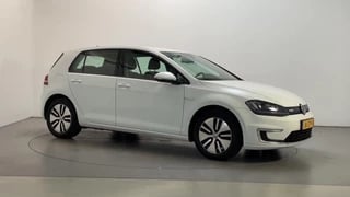 Hoofdafbeelding Volkswagen e-Golf Volkswagen E-Golf Navigatie App-Connect Climate Control