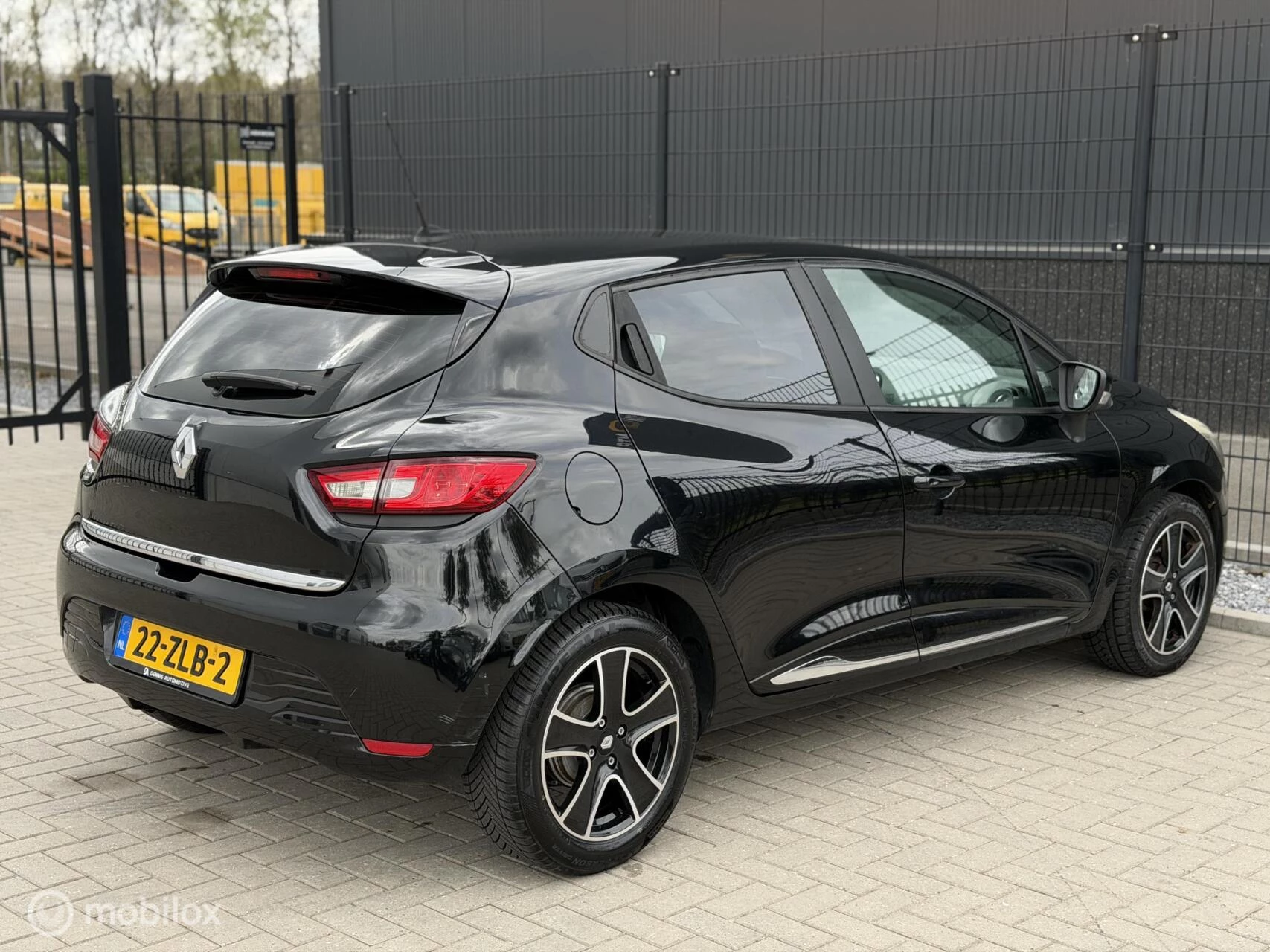 Hoofdafbeelding Renault Clio