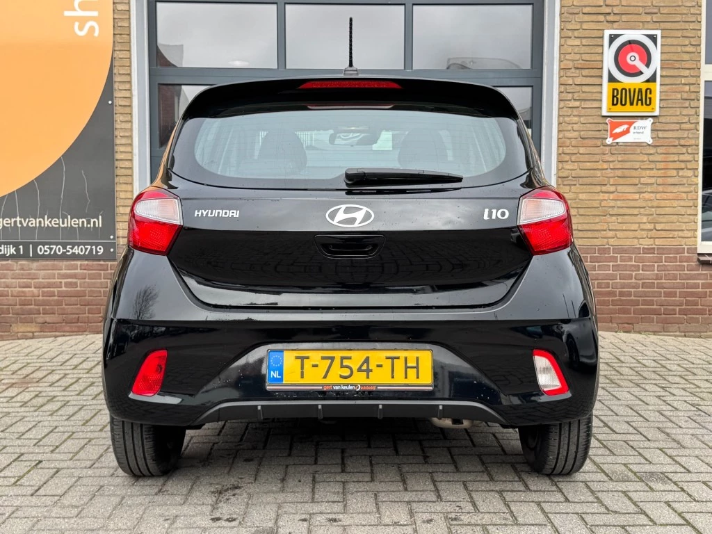 Hoofdafbeelding Hyundai i10