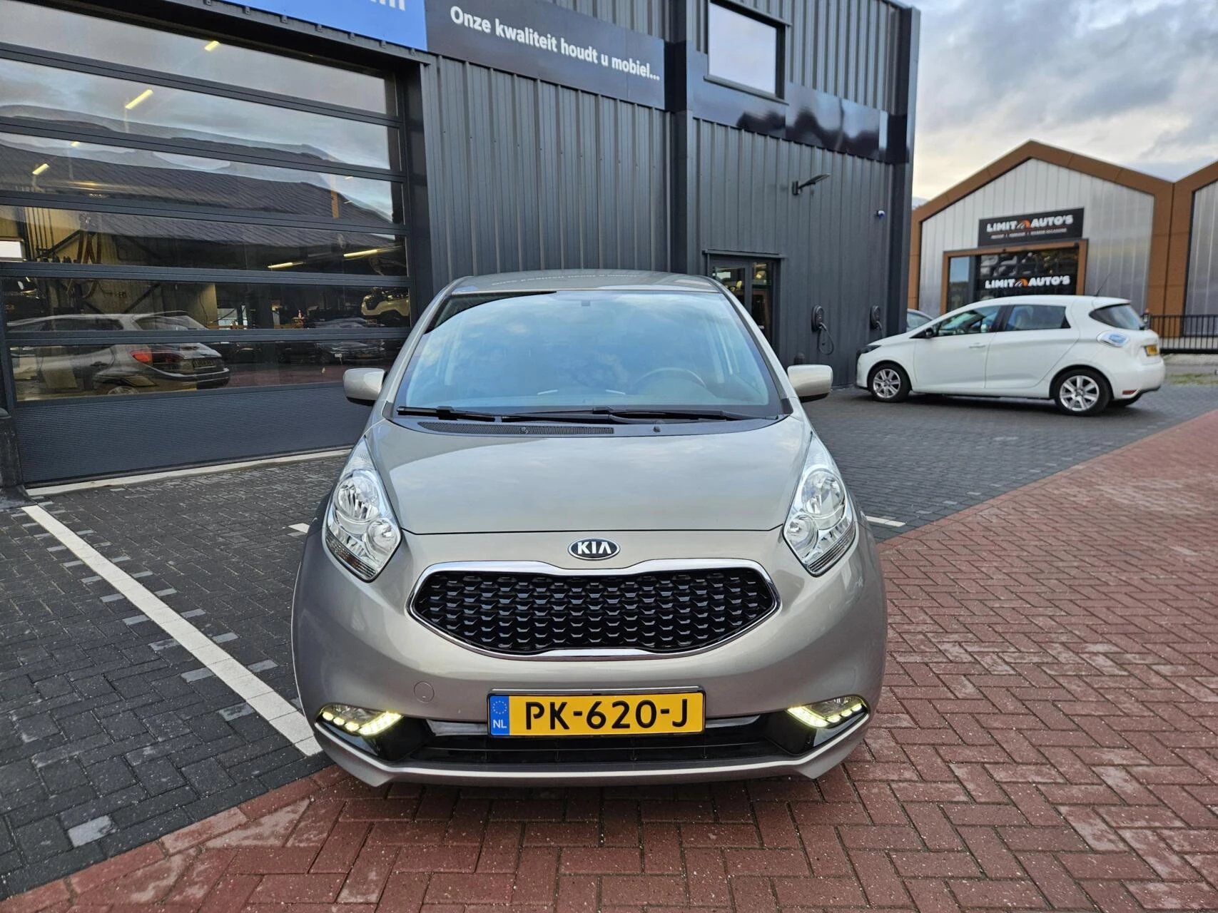 Hoofdafbeelding Kia Venga