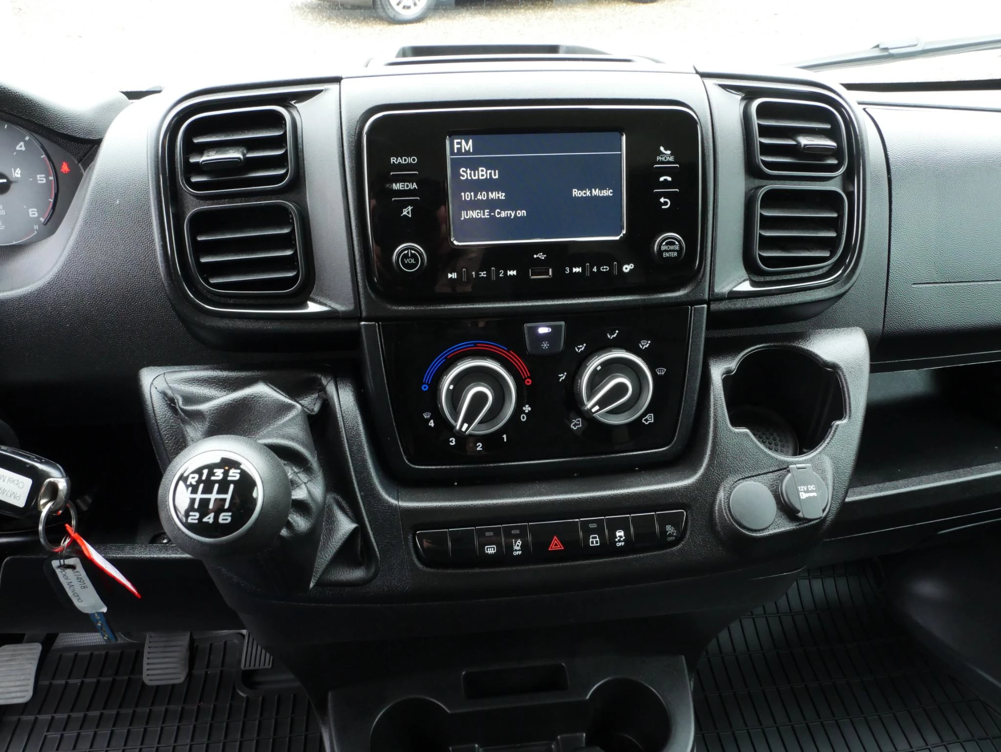 Hoofdafbeelding Opel Movano