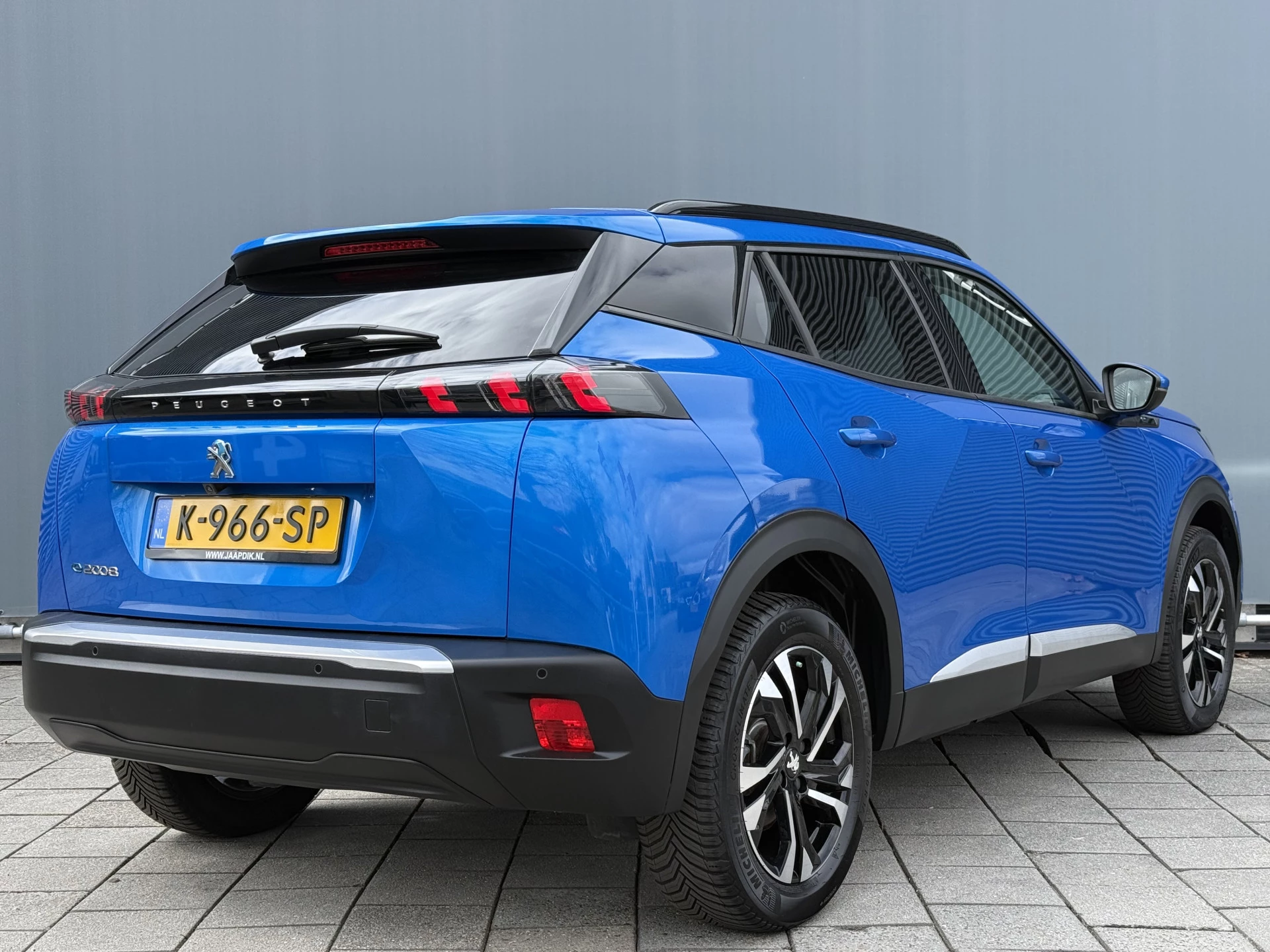 Hoofdafbeelding Peugeot e-2008