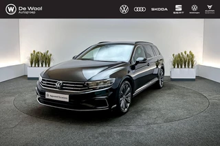 Volkswagen Passat Variant GTE 1.4 TSI 218pk DSG PHEV Business | Trekhaak Zwenkbaar, Panoramadak, Camera, Elektr. Achterklep |