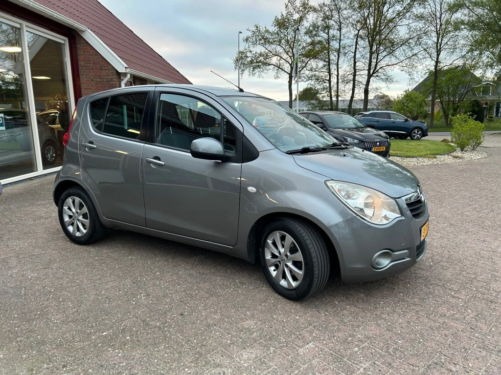 Hoofdafbeelding Opel Agila