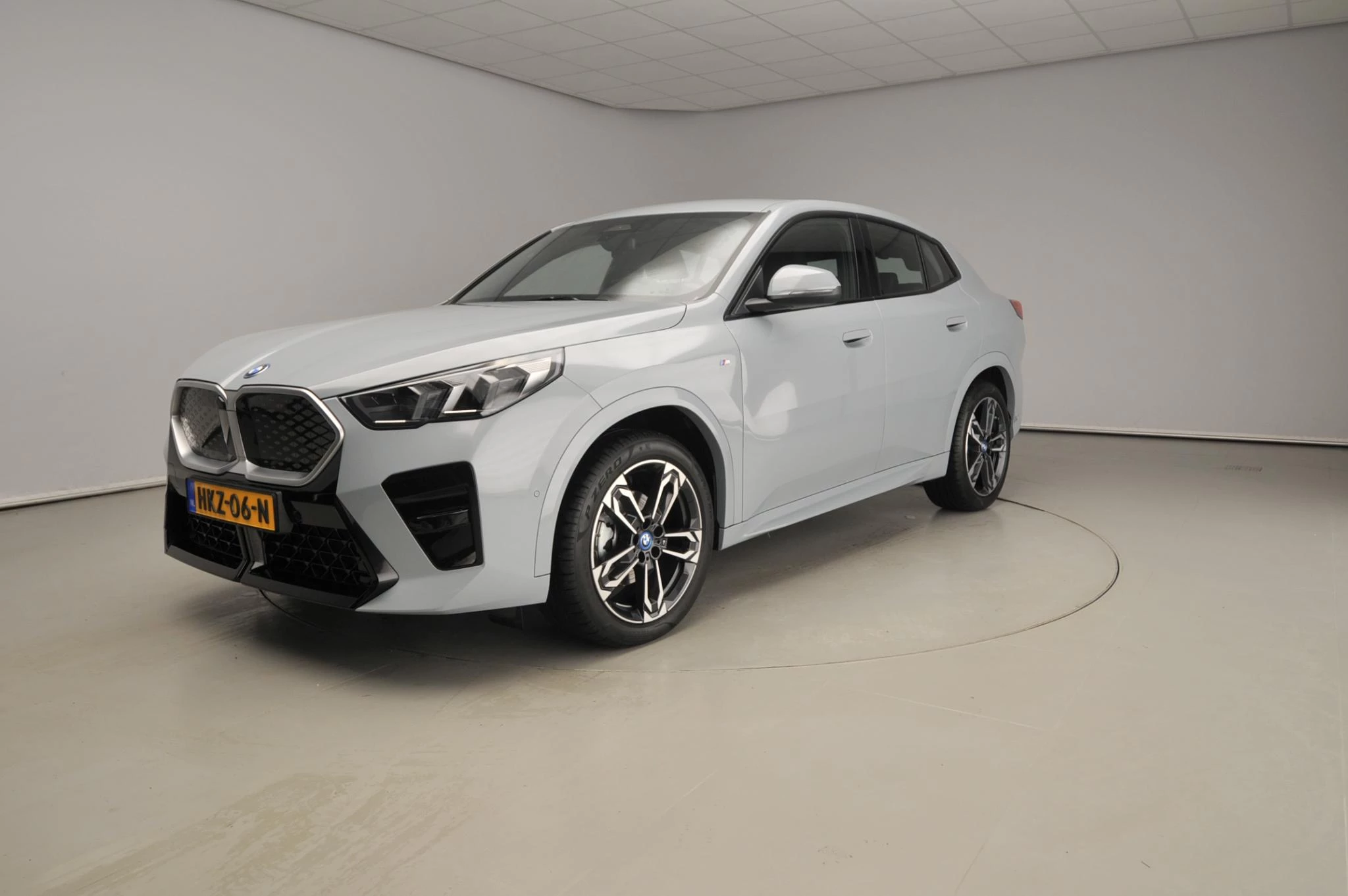 Hoofdafbeelding BMW iX2