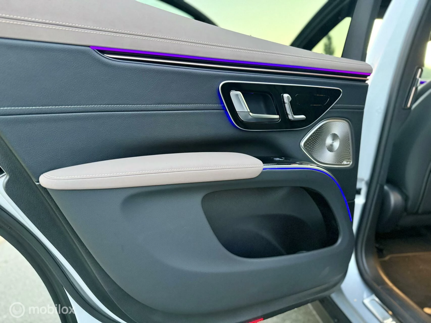 Hoofdafbeelding Mercedes-Benz EQS