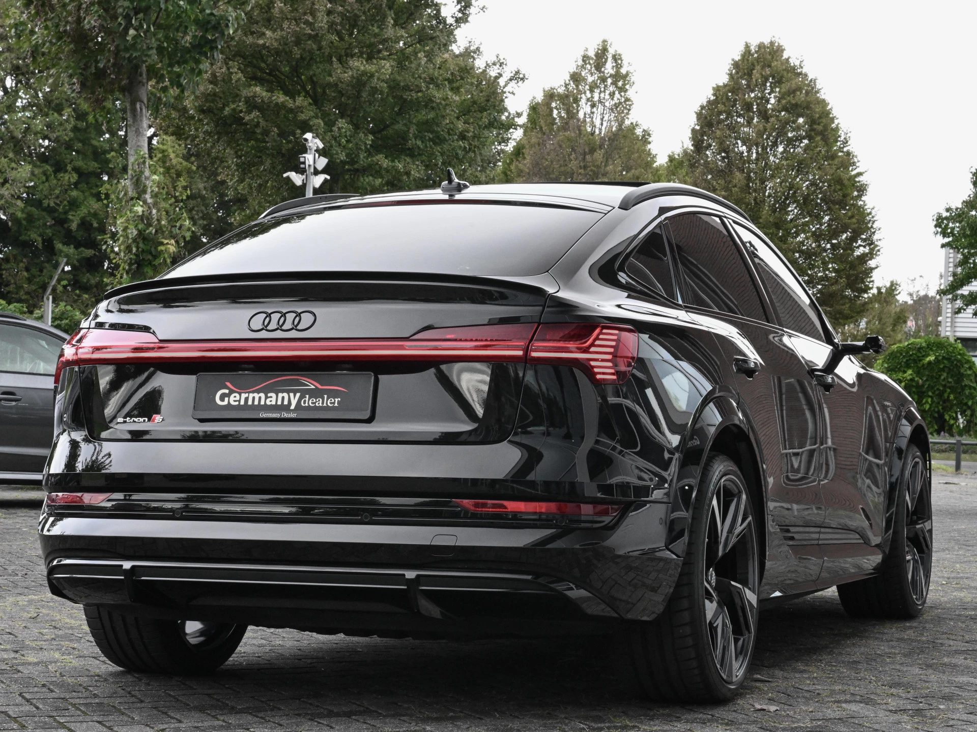 Hoofdafbeelding Audi e-tron