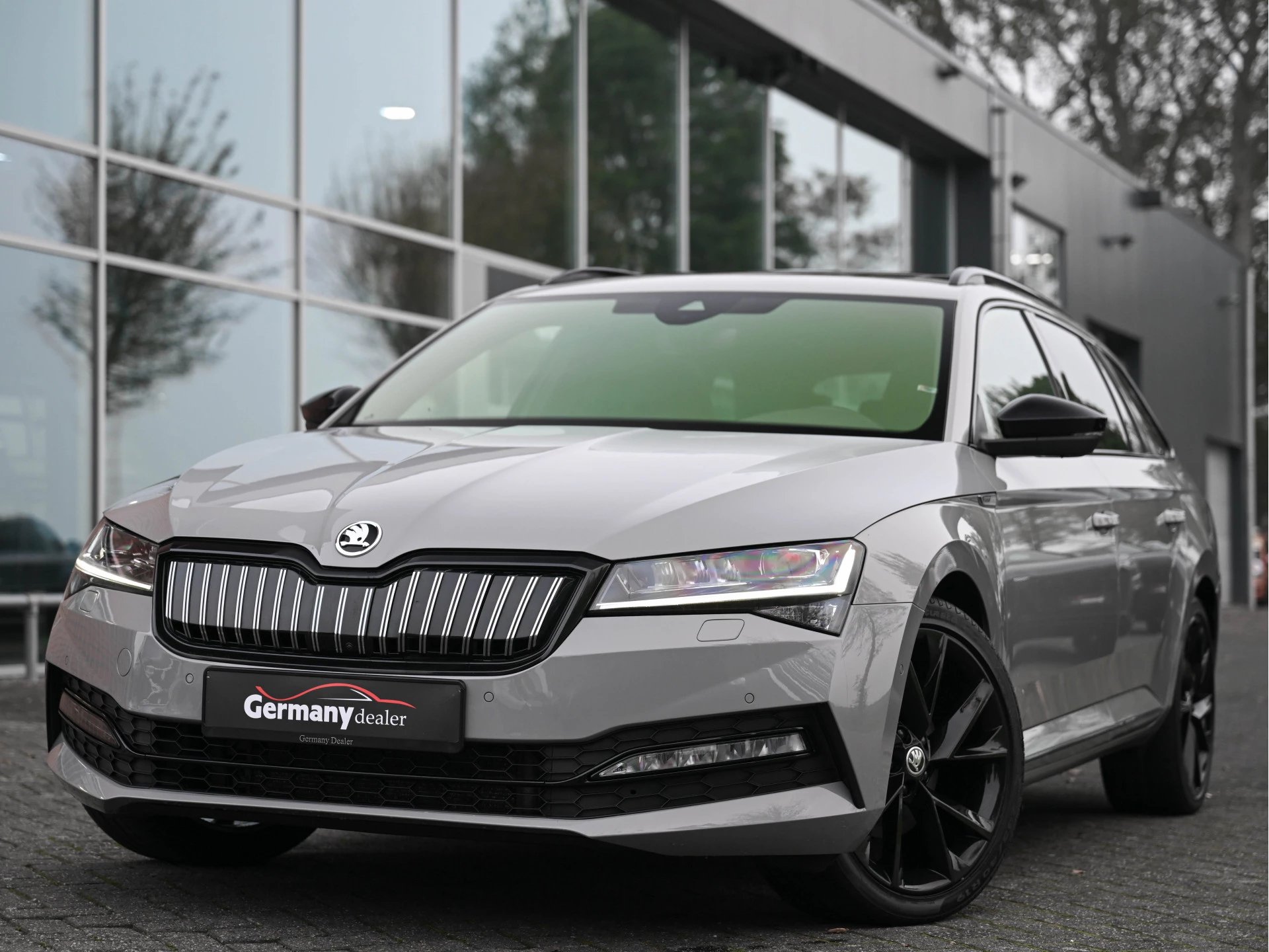 Hoofdafbeelding Škoda Superb