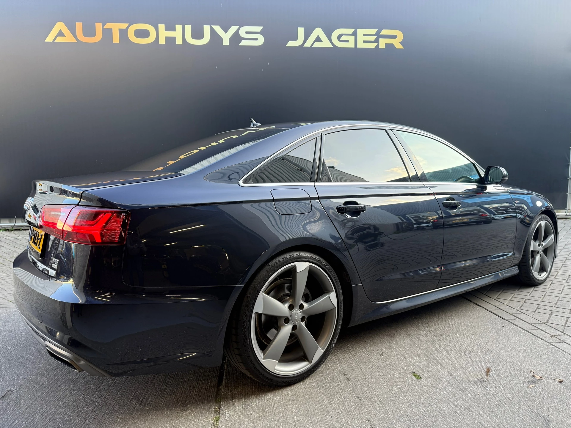 Hoofdafbeelding Audi A6
