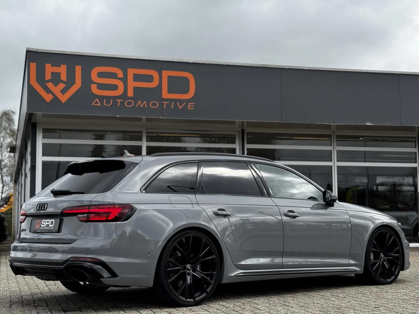 Hoofdafbeelding Audi RS4