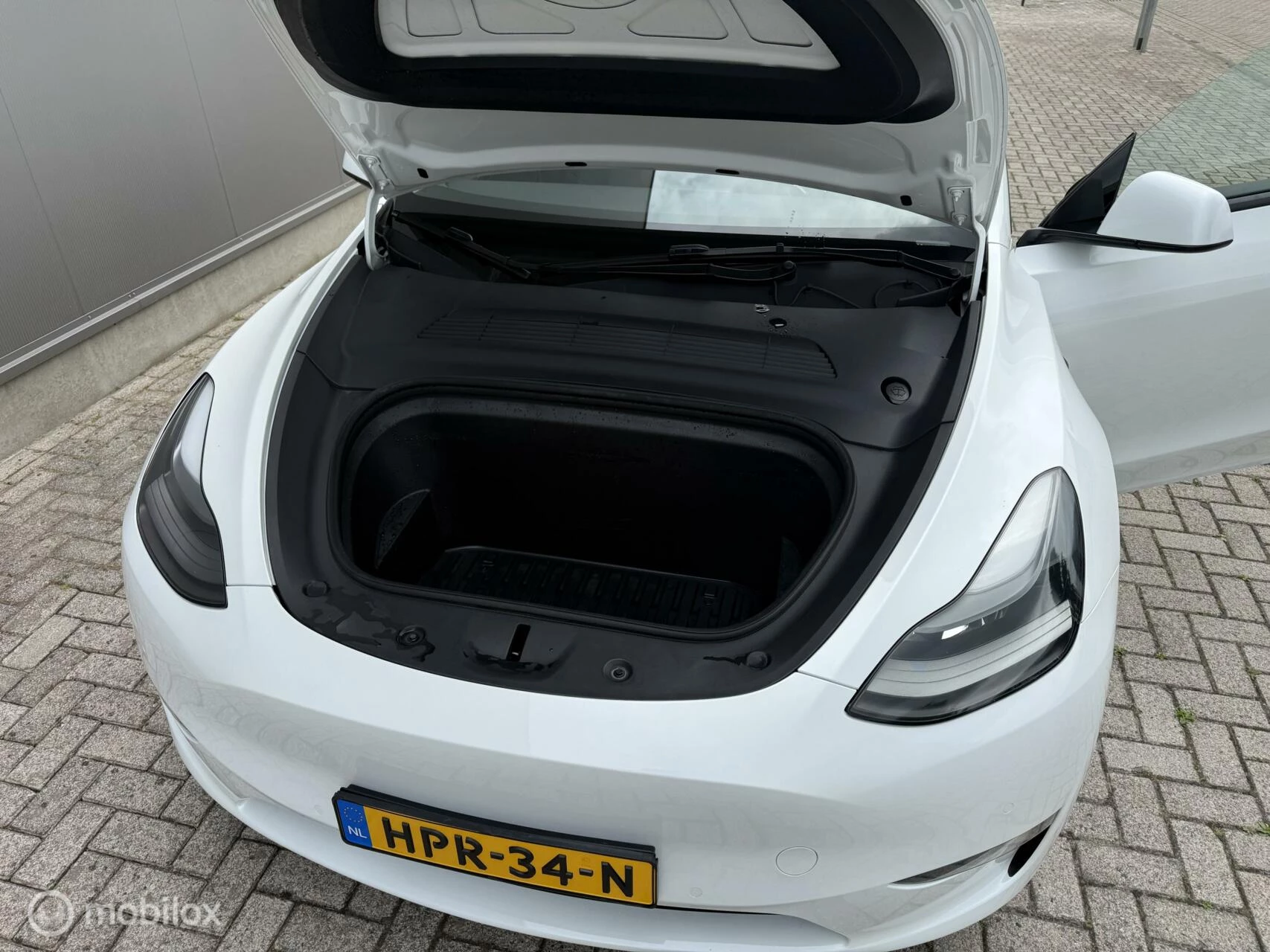 Hoofdafbeelding Tesla Model Y