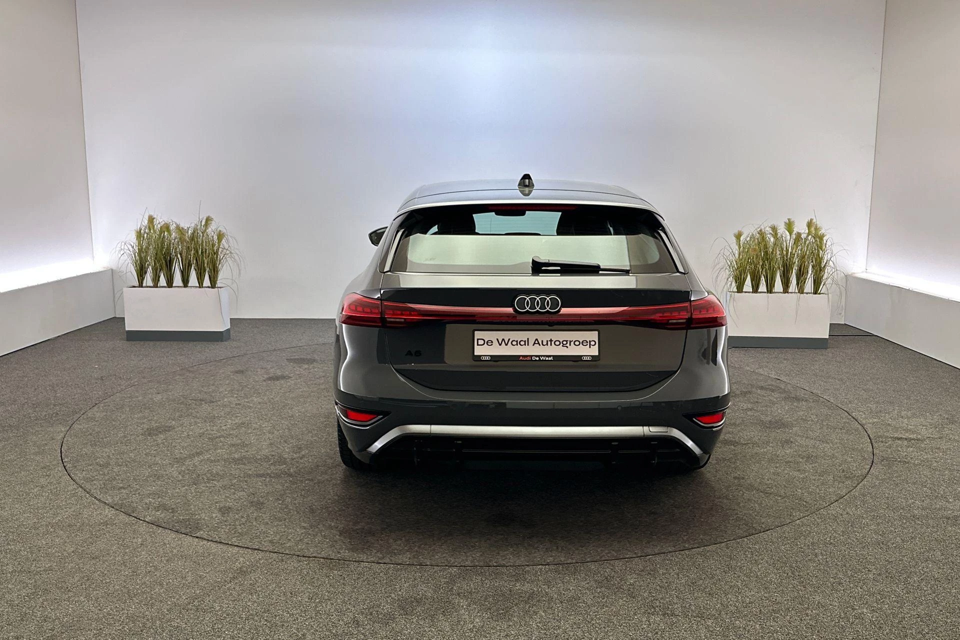 Hoofdafbeelding Audi A6 e-tron
