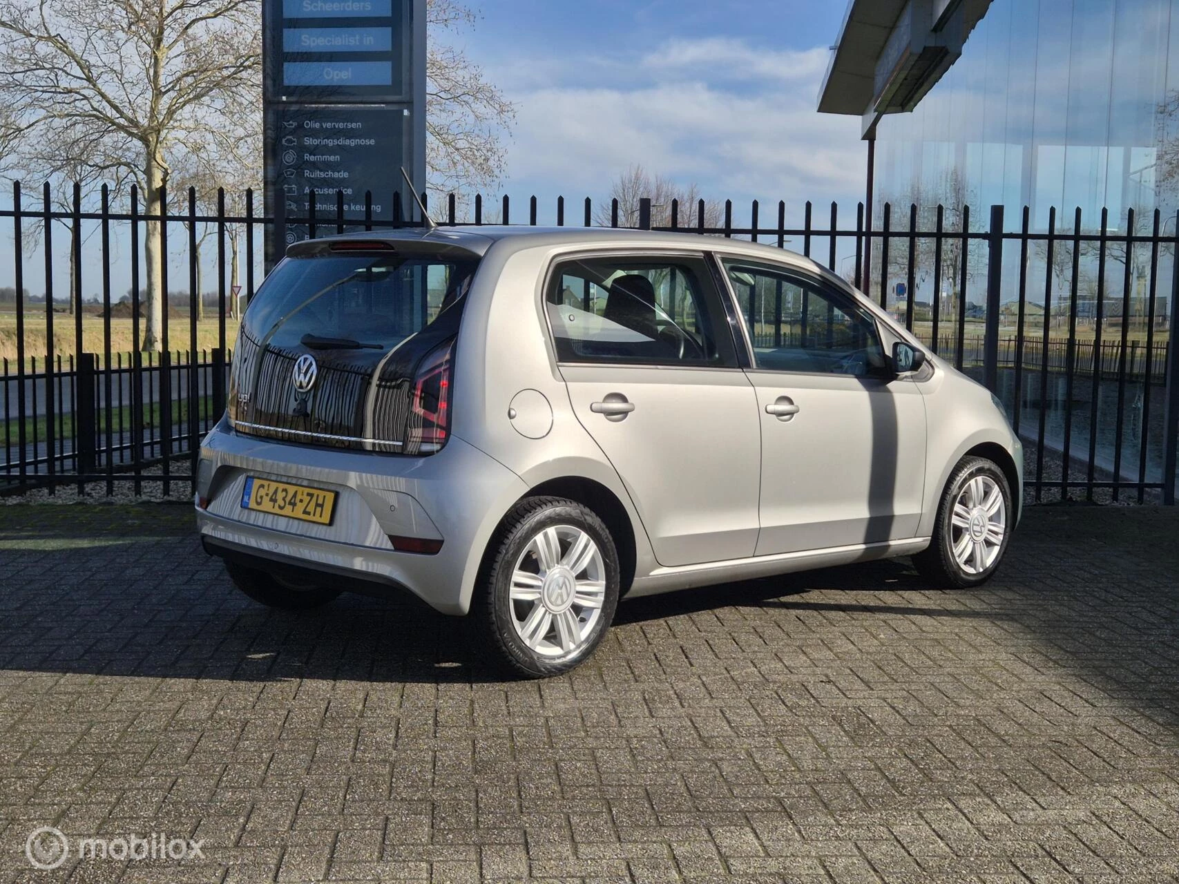 Hoofdafbeelding Volkswagen up!