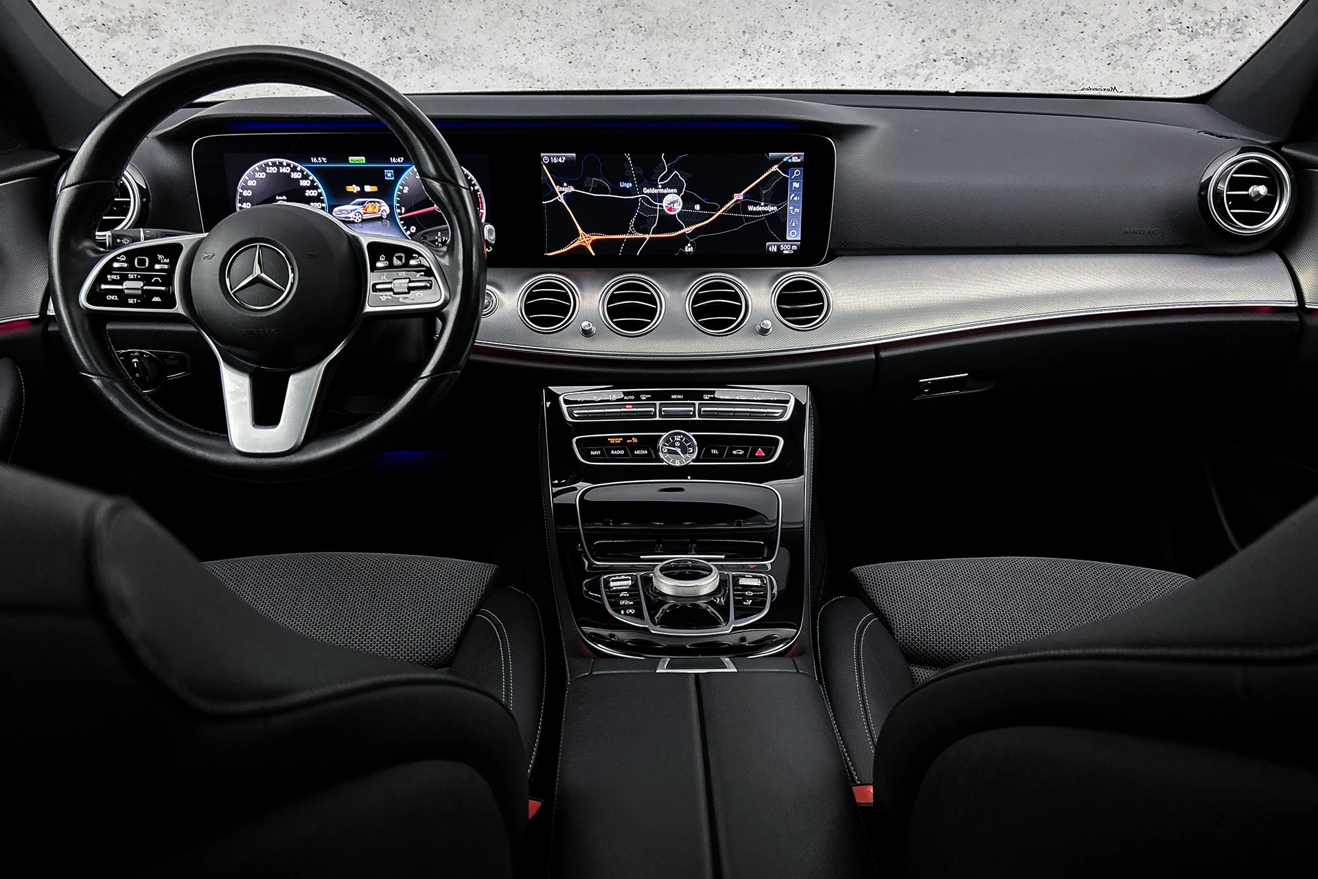 Hoofdafbeelding Mercedes-Benz E-Klasse