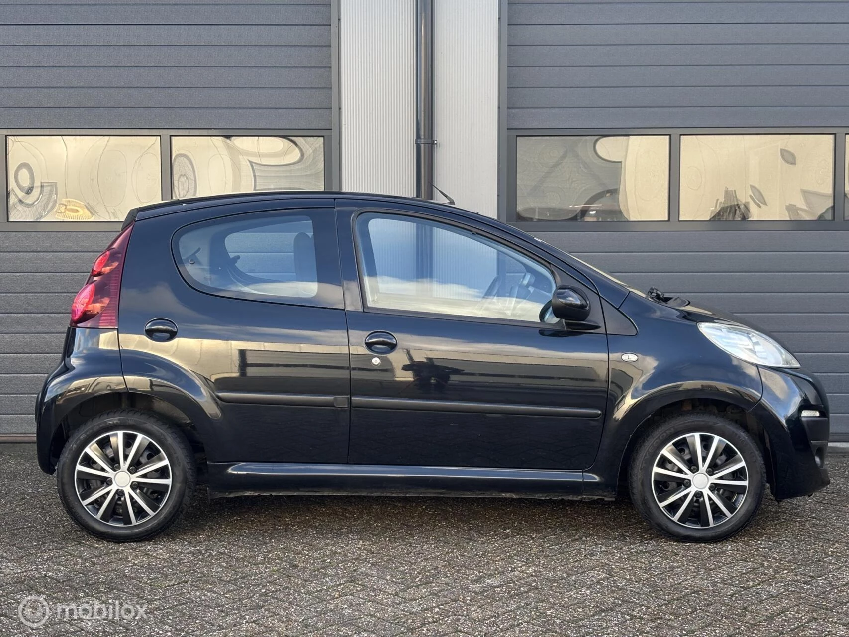 Hoofdafbeelding Peugeot 107