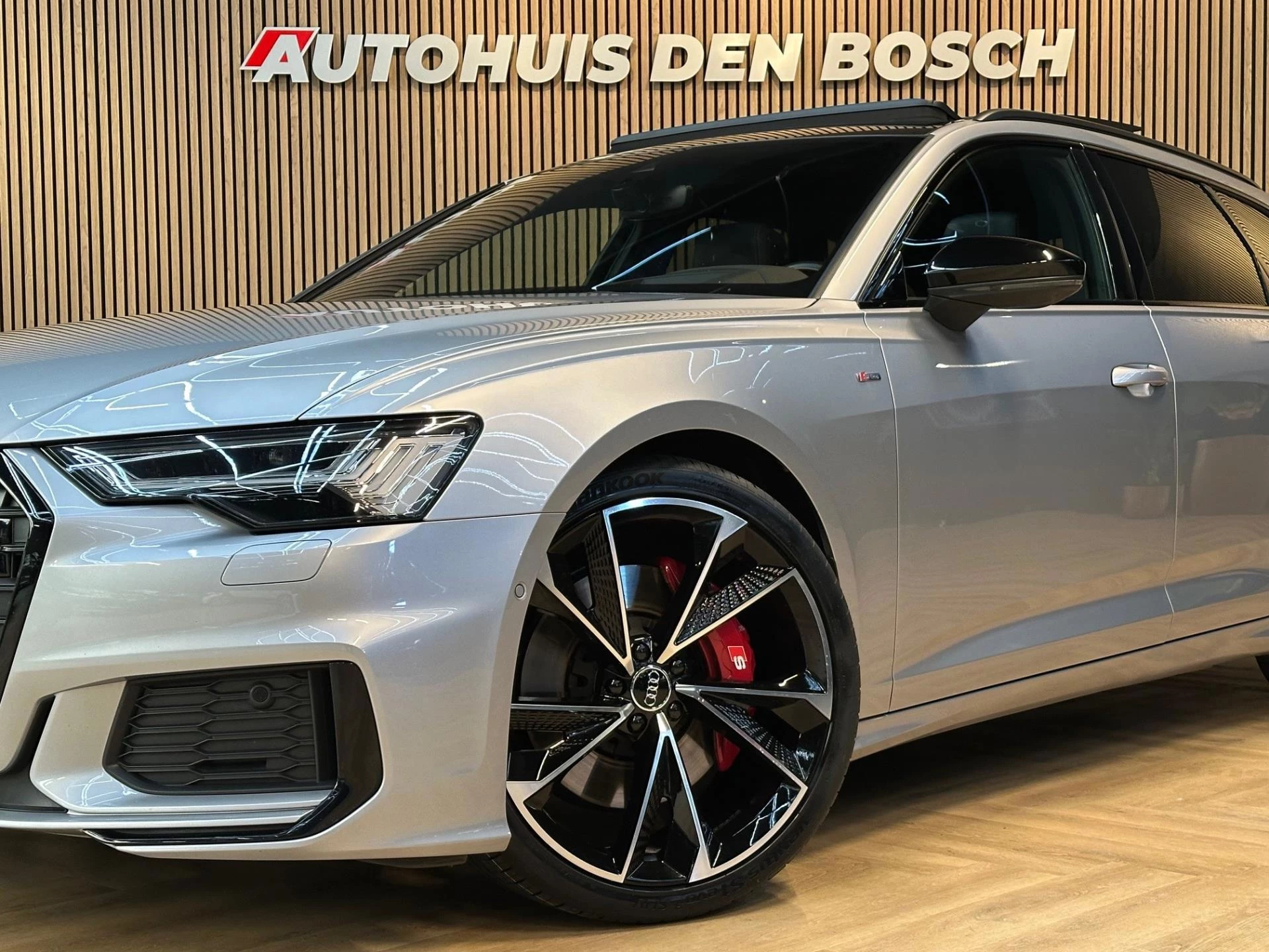 Hoofdafbeelding Audi A6