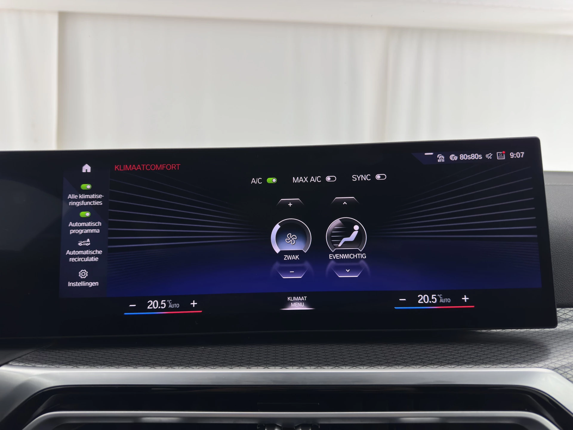 Hoofdafbeelding BMW i4