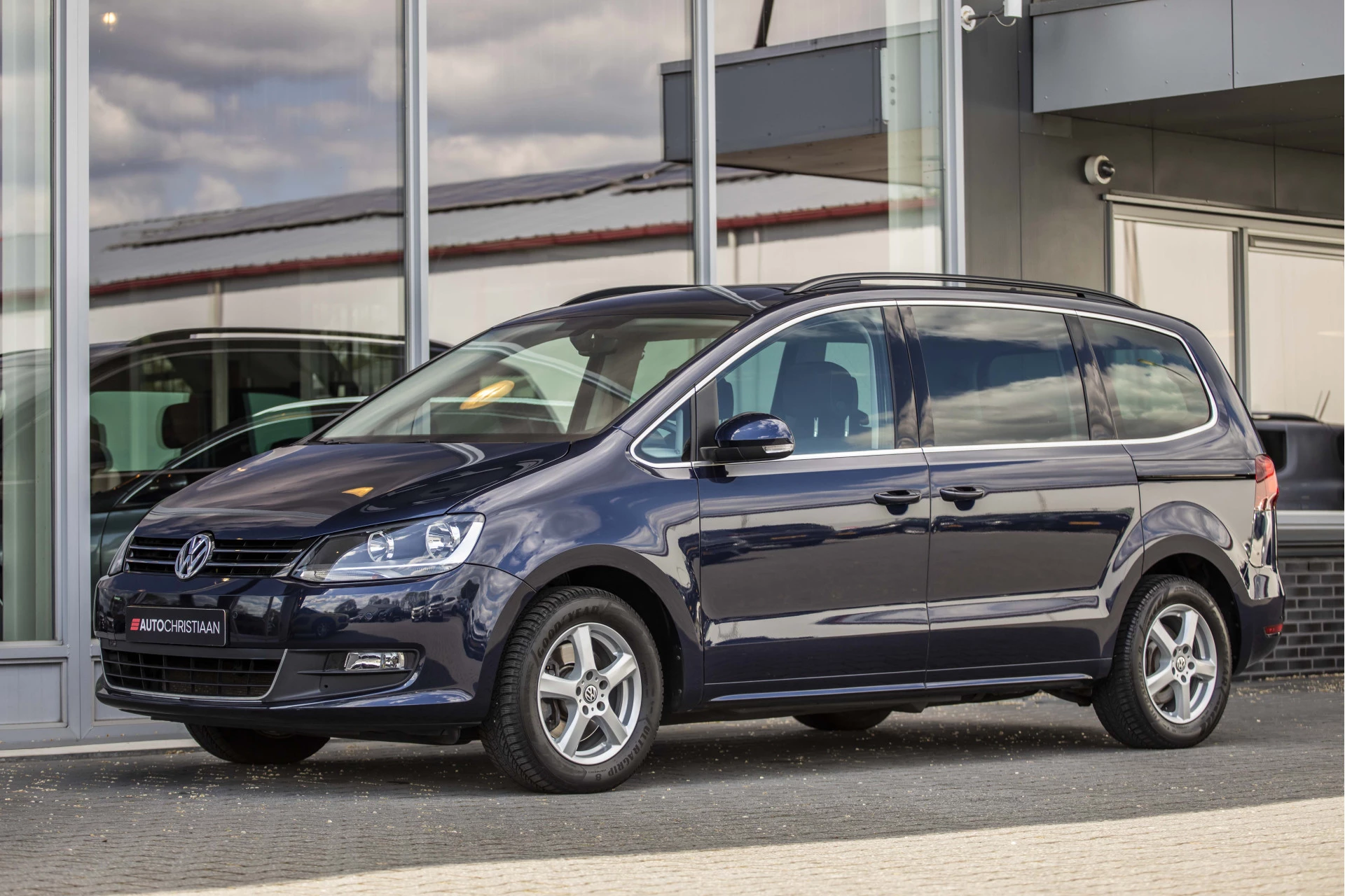 Hoofdafbeelding Volkswagen Sharan