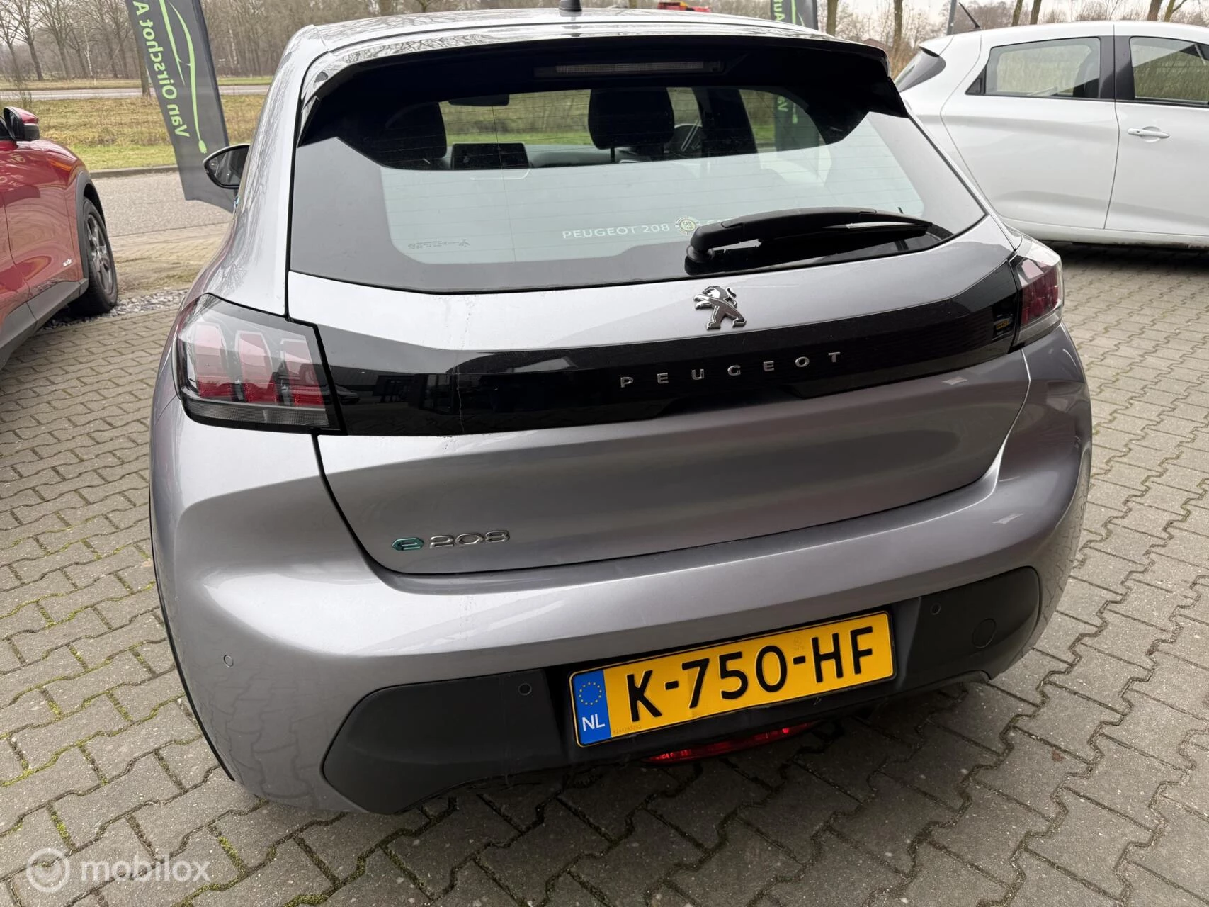 Hoofdafbeelding Peugeot e-208