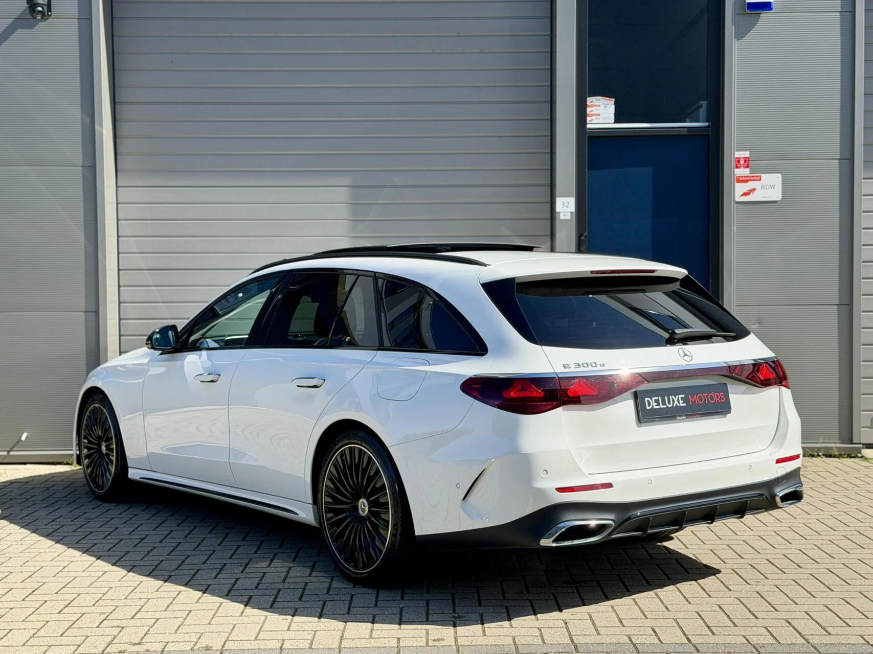 Hoofdafbeelding Mercedes-Benz E-Klasse