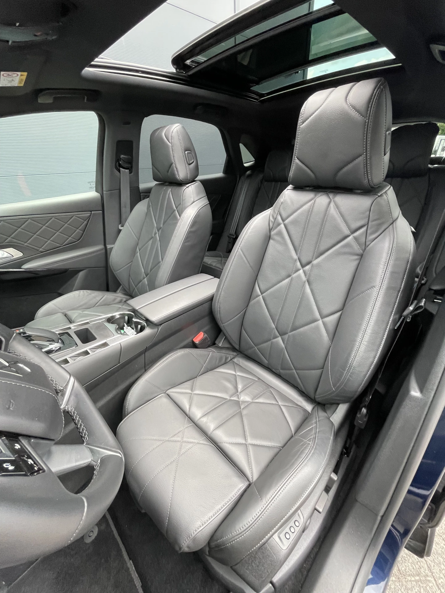 Hoofdafbeelding DS DS 7