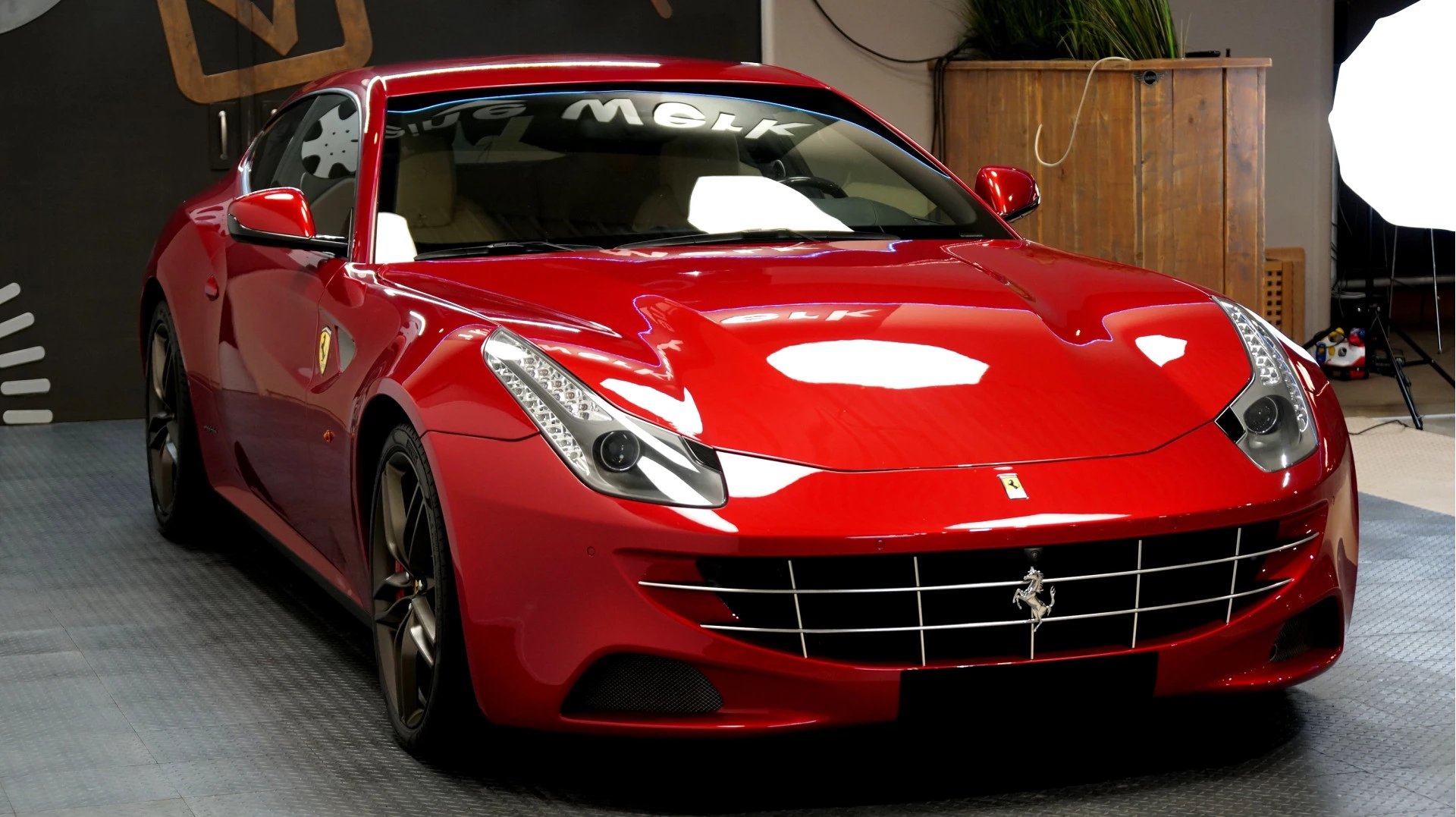 Hoofdafbeelding Ferrari FF