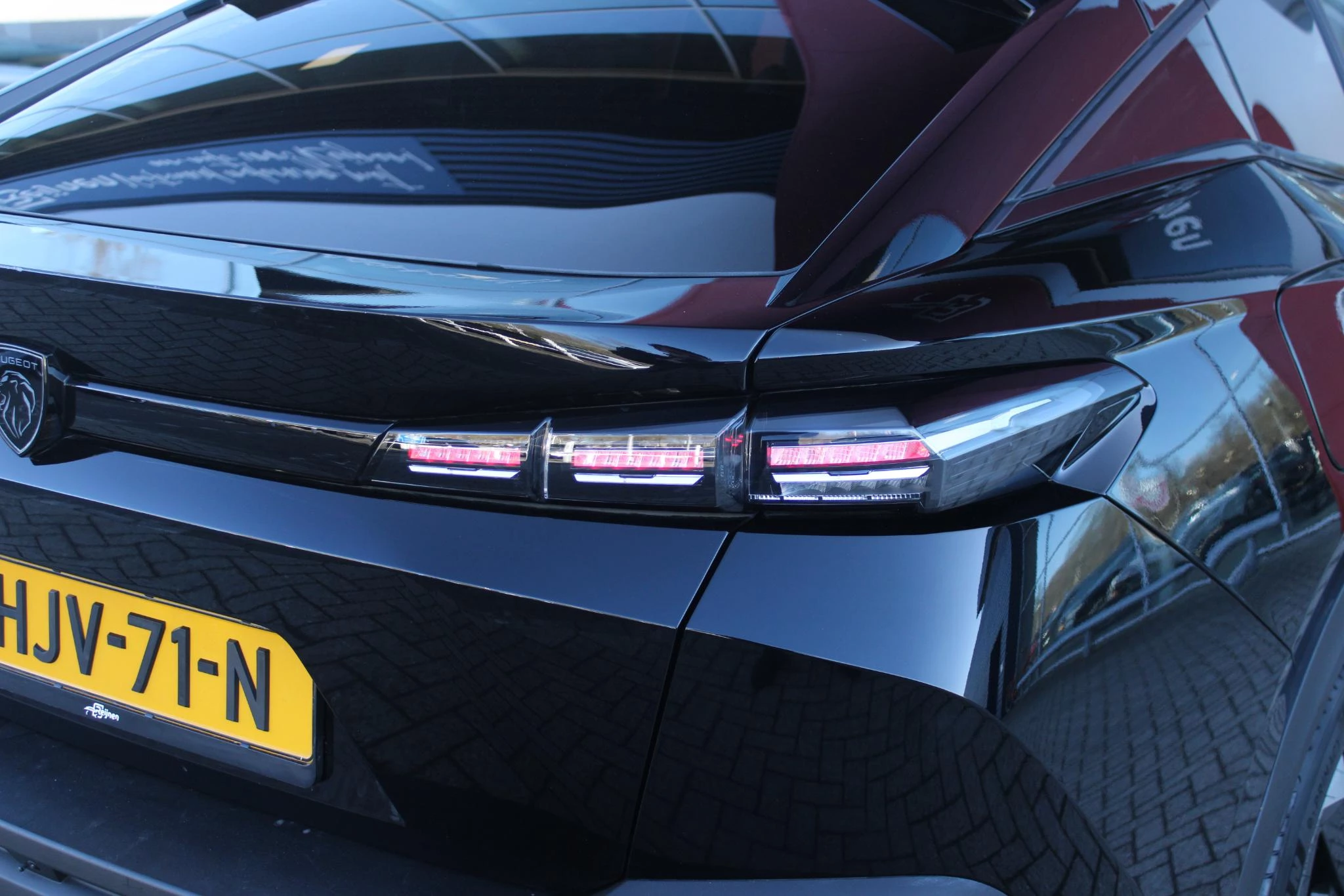 Hoofdafbeelding Peugeot 408