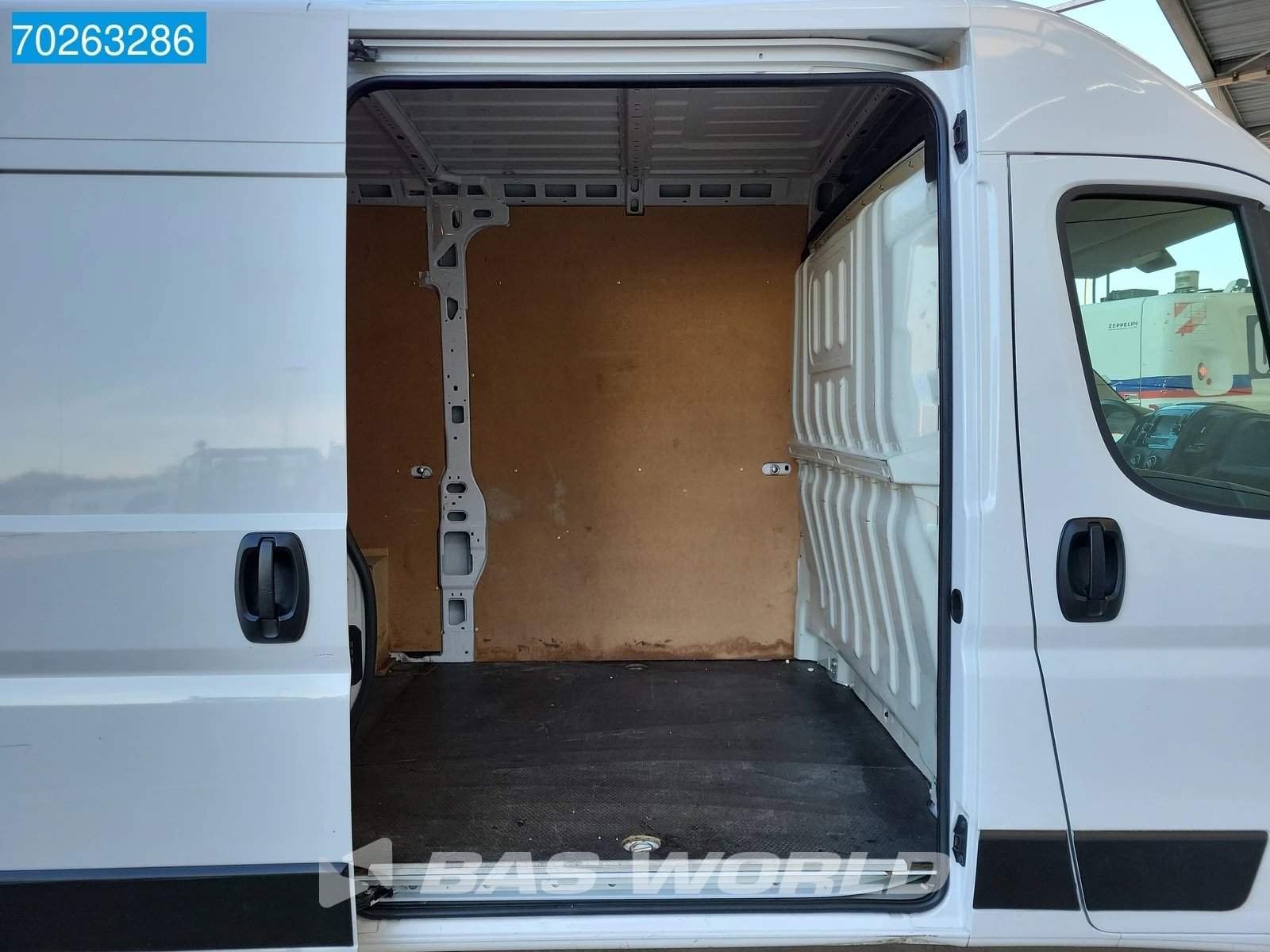 Hoofdafbeelding Opel Movano