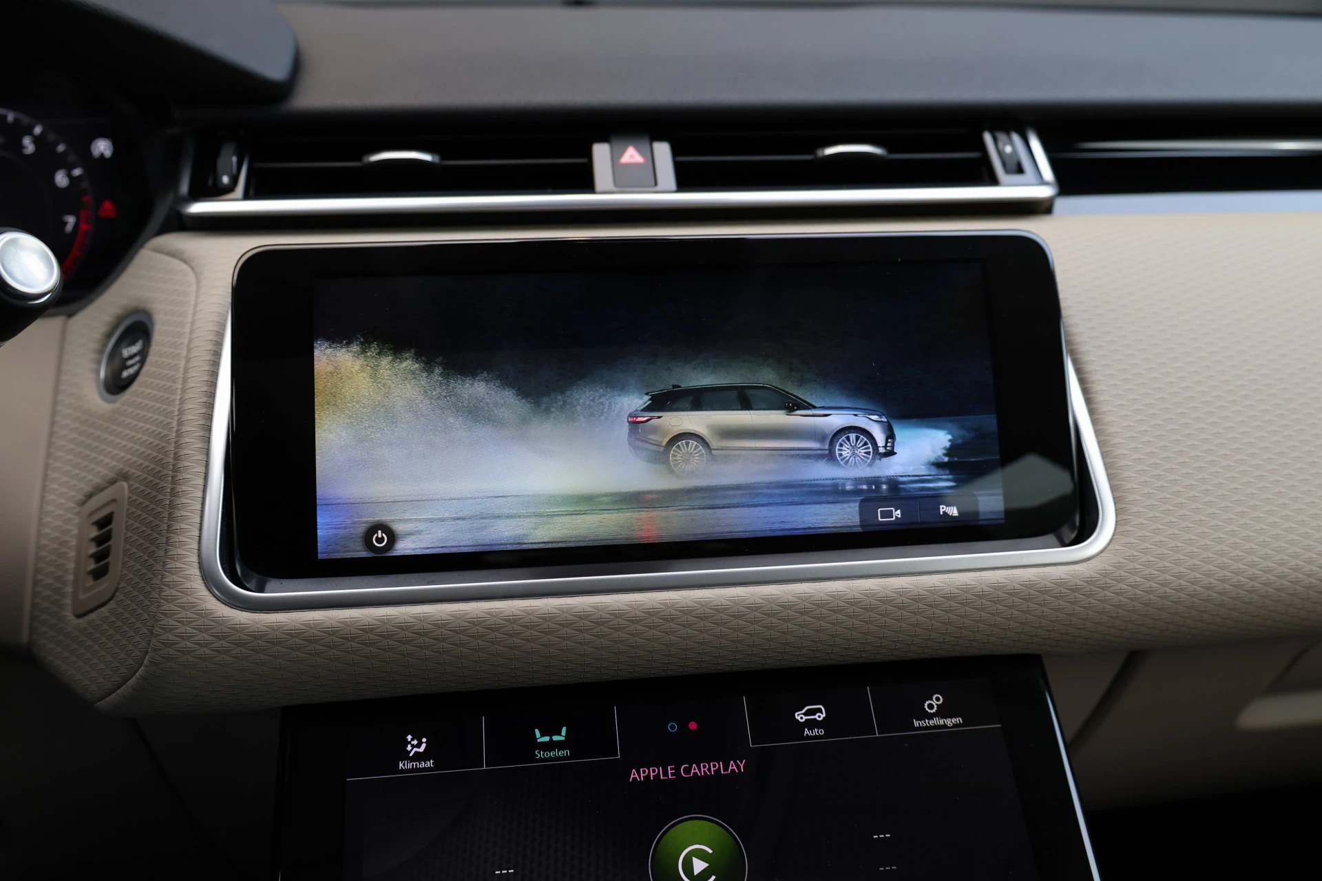 Hoofdafbeelding Land Rover Range Rover Velar