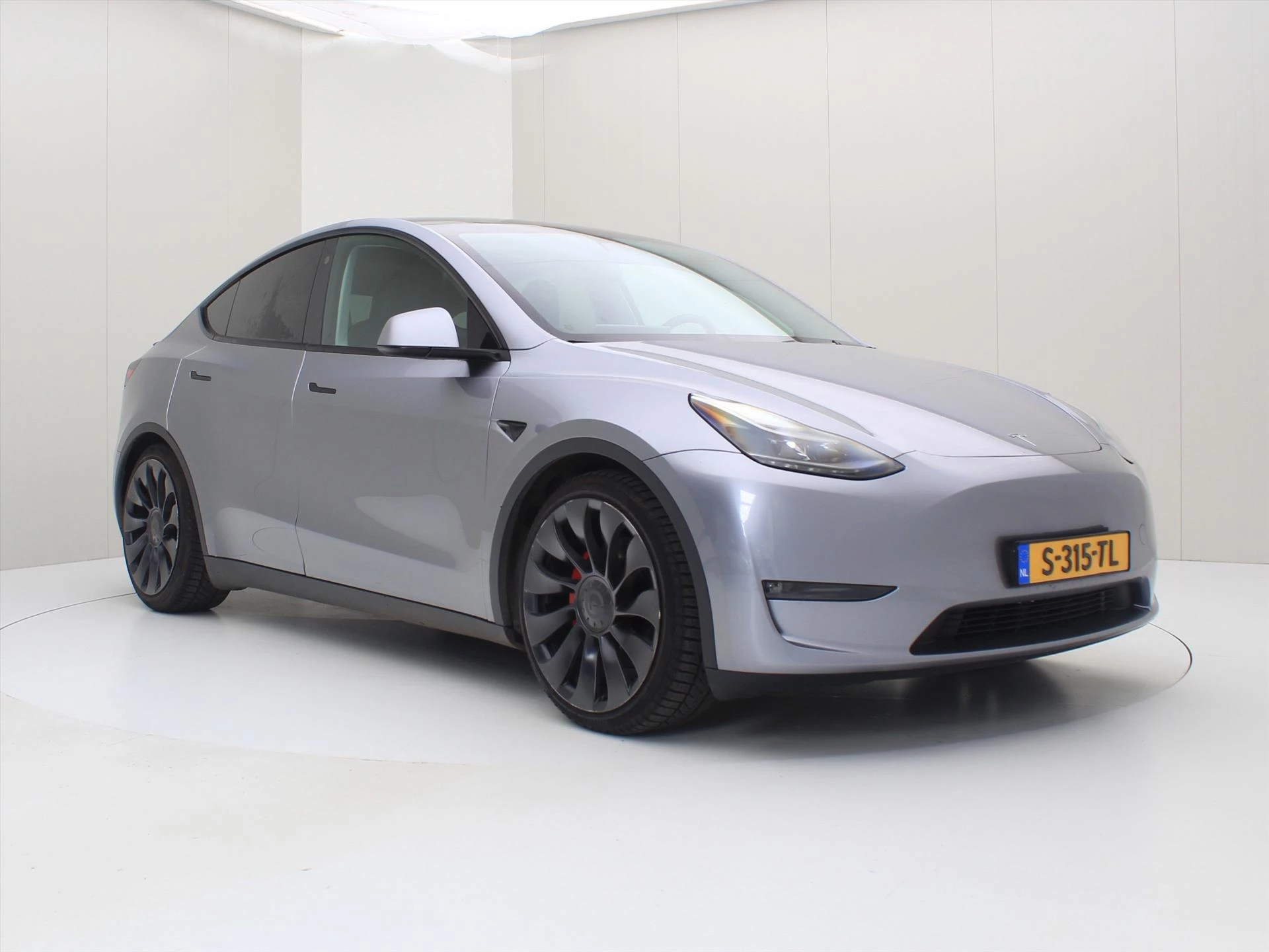 Hoofdafbeelding Tesla Model Y