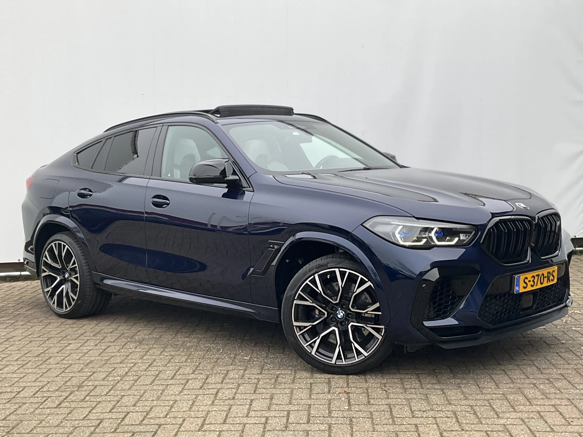 Hoofdafbeelding BMW X6