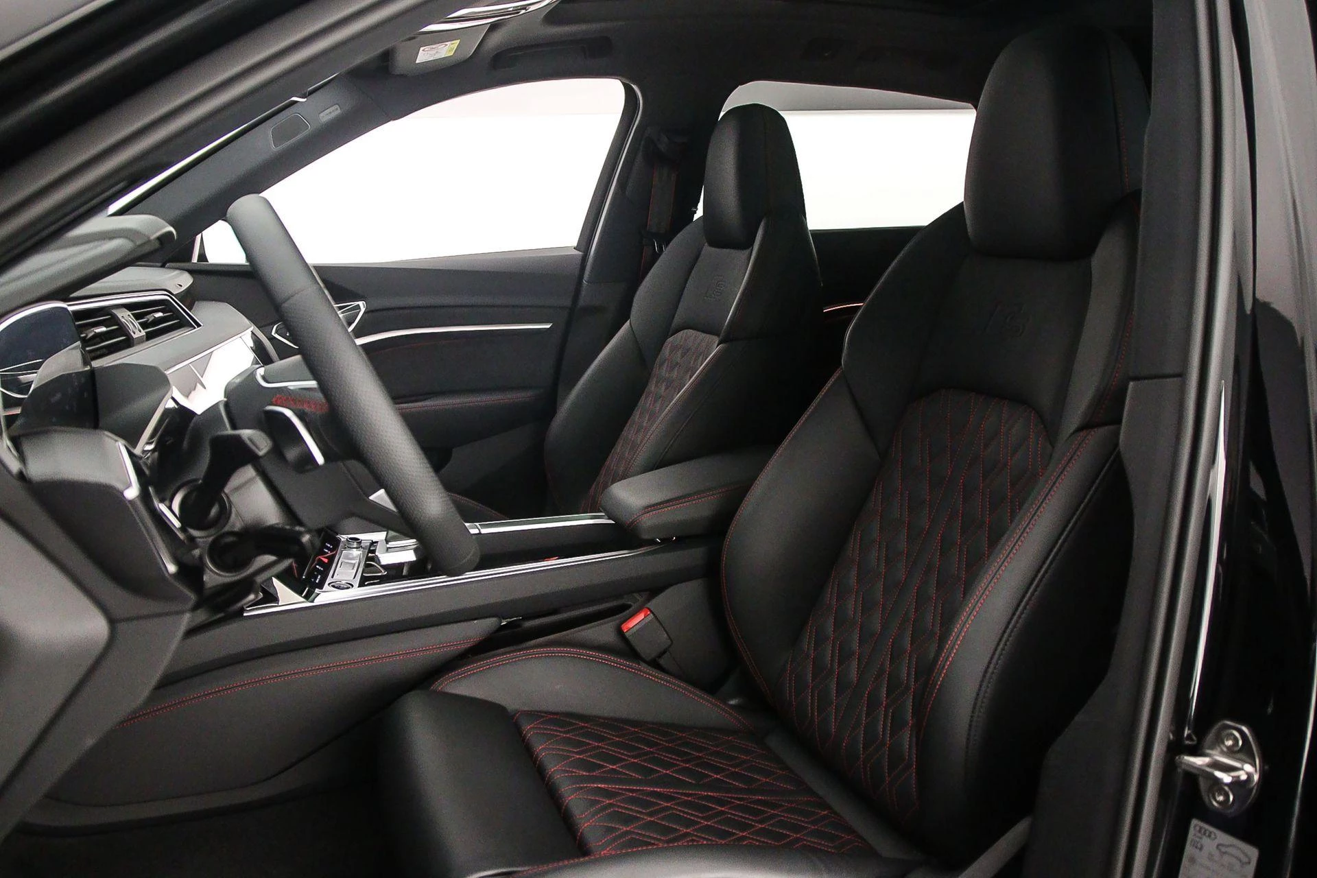 Hoofdafbeelding Audi Q8 e-tron