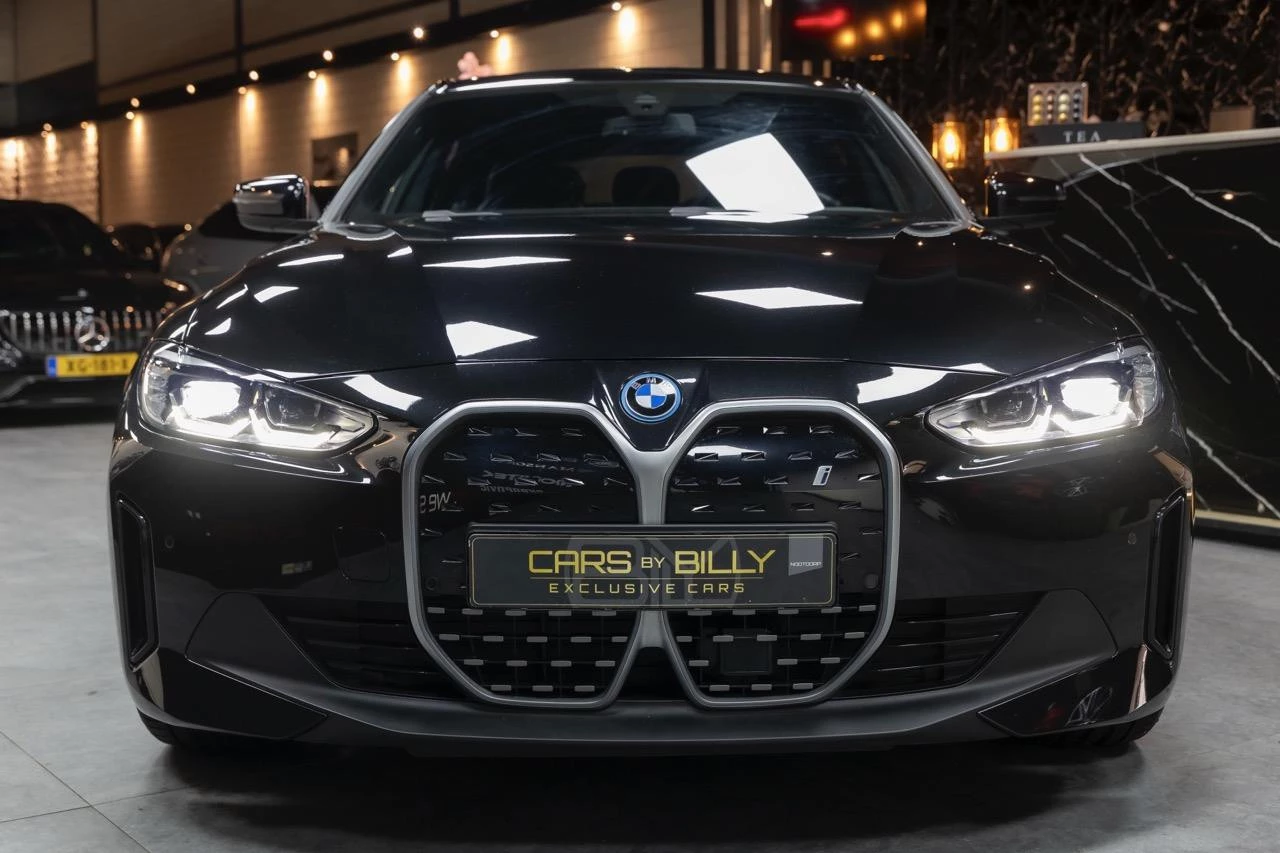 Hoofdafbeelding BMW i4