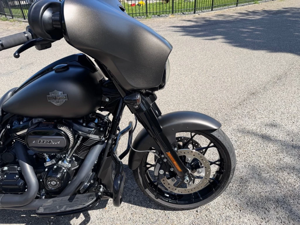 Hoofdafbeelding Harley-Davidson Street Glide