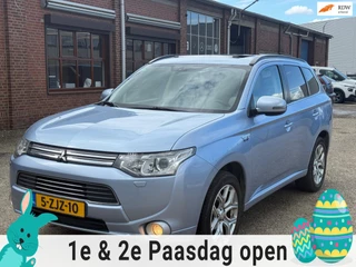 Mitsubishi Outlander 2.0 PHEV instyle Panodak Trekhaak Stoelverwarming NAP!
