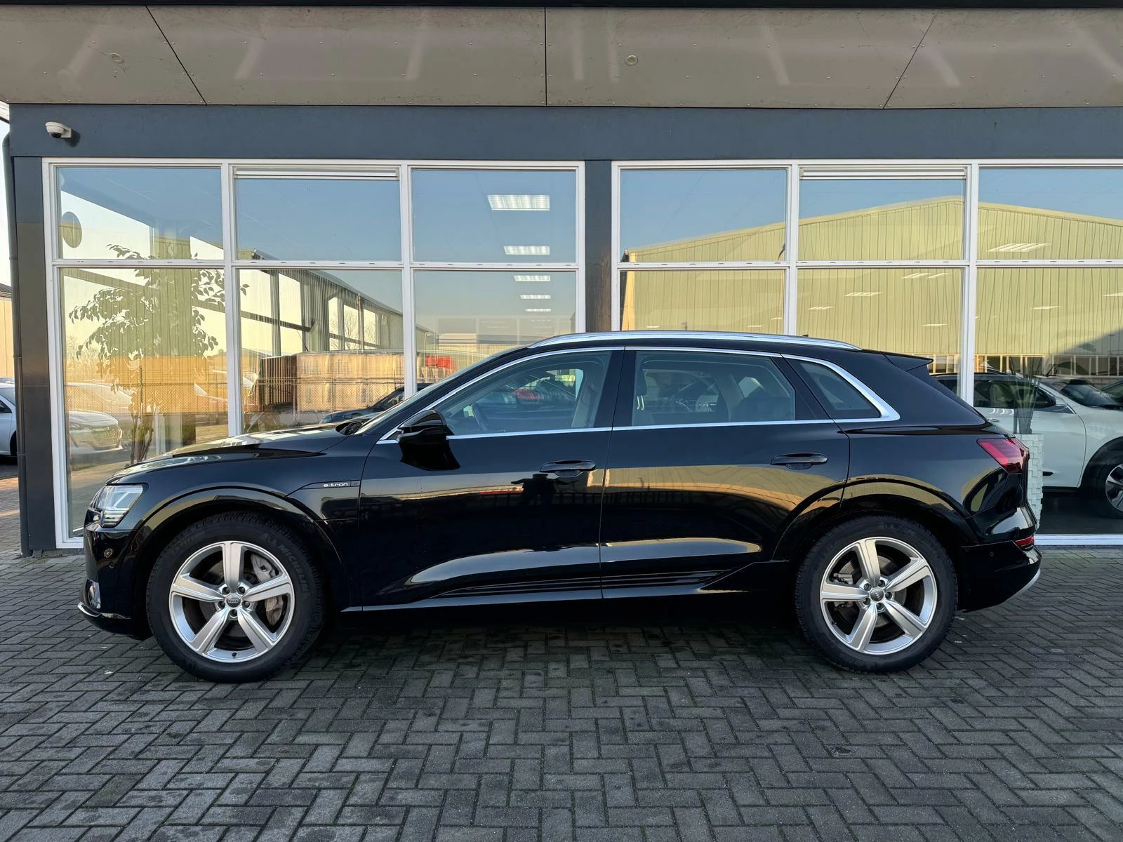 Hoofdafbeelding Audi e-tron