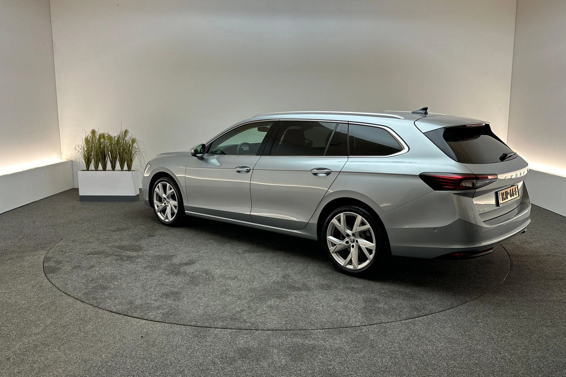 Hoofdafbeelding Škoda Superb