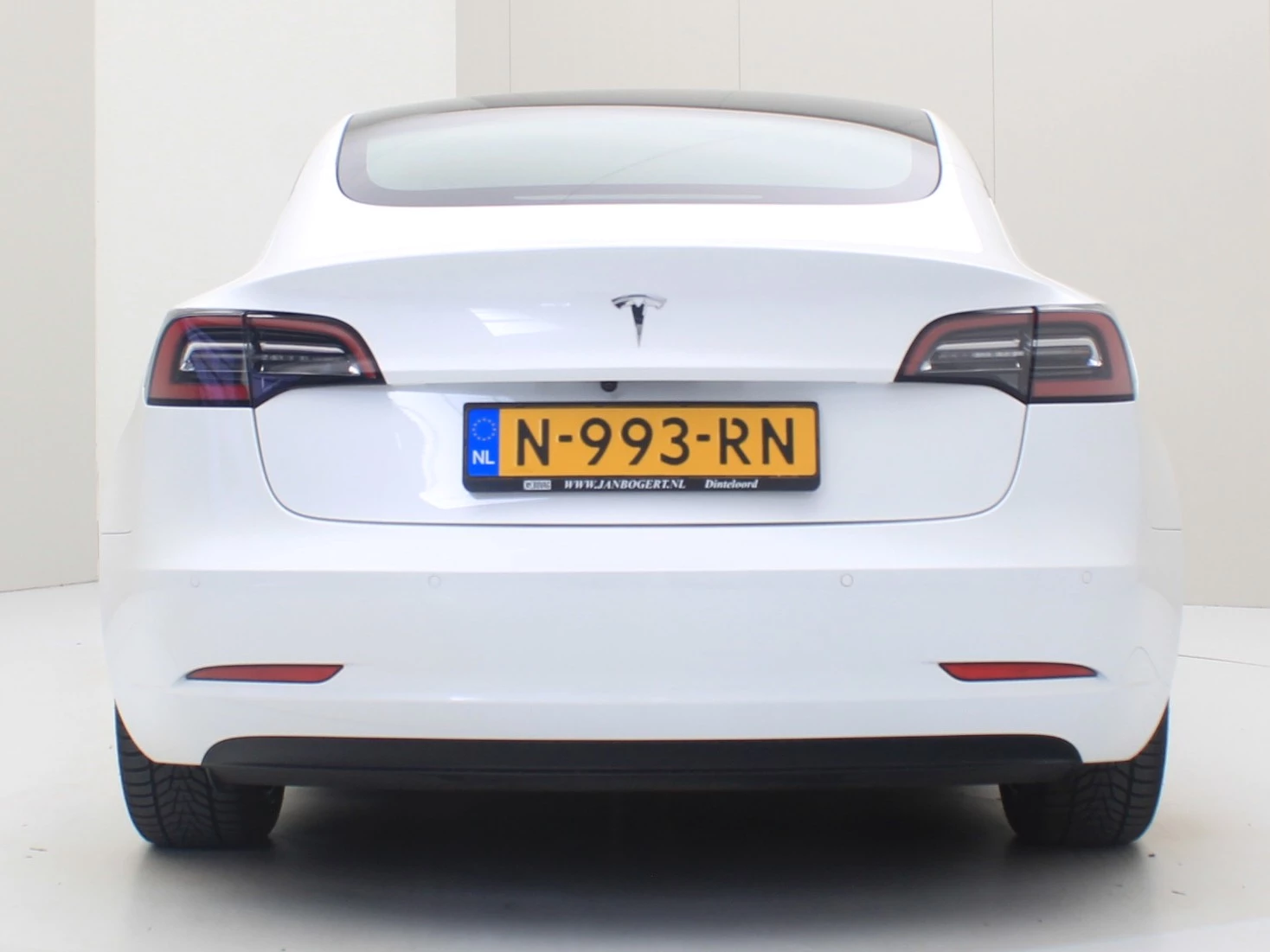 Hoofdafbeelding Tesla Model 3
