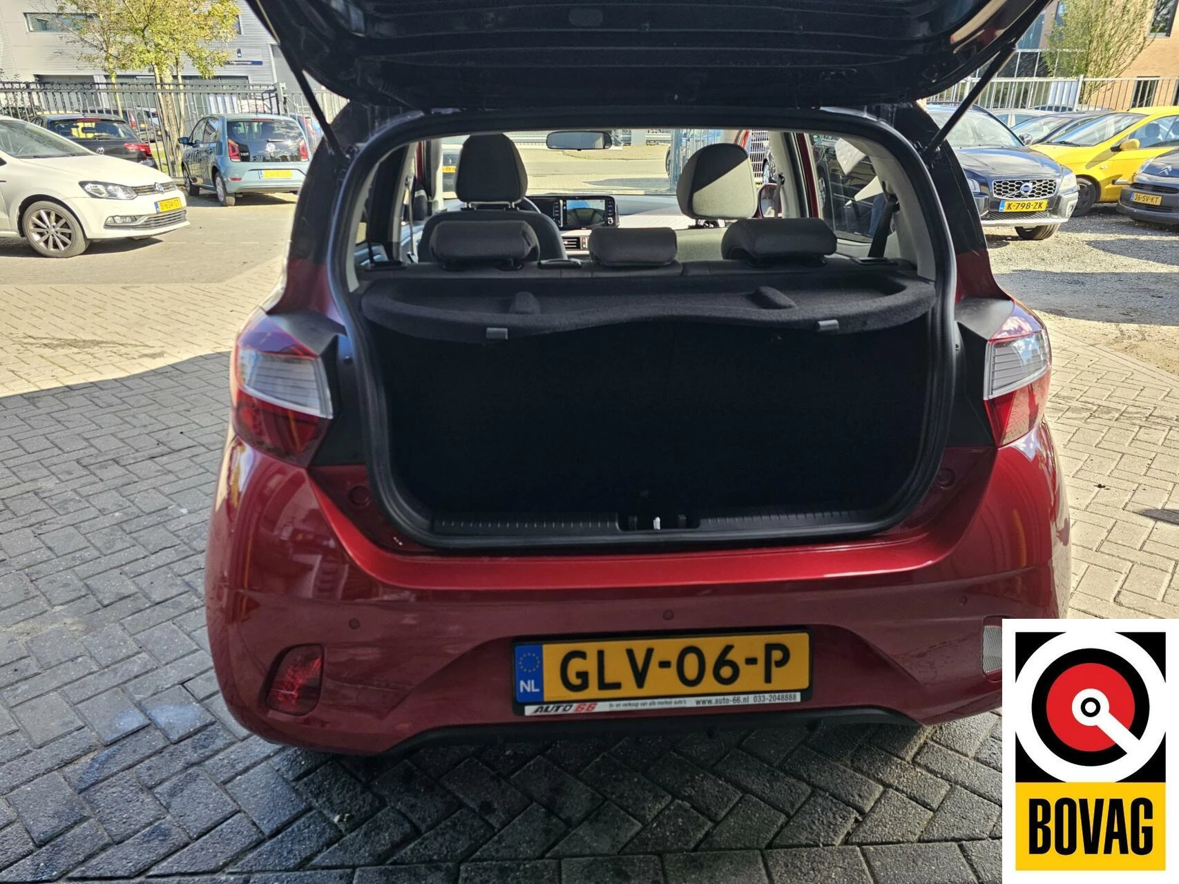 Hoofdafbeelding Hyundai i10