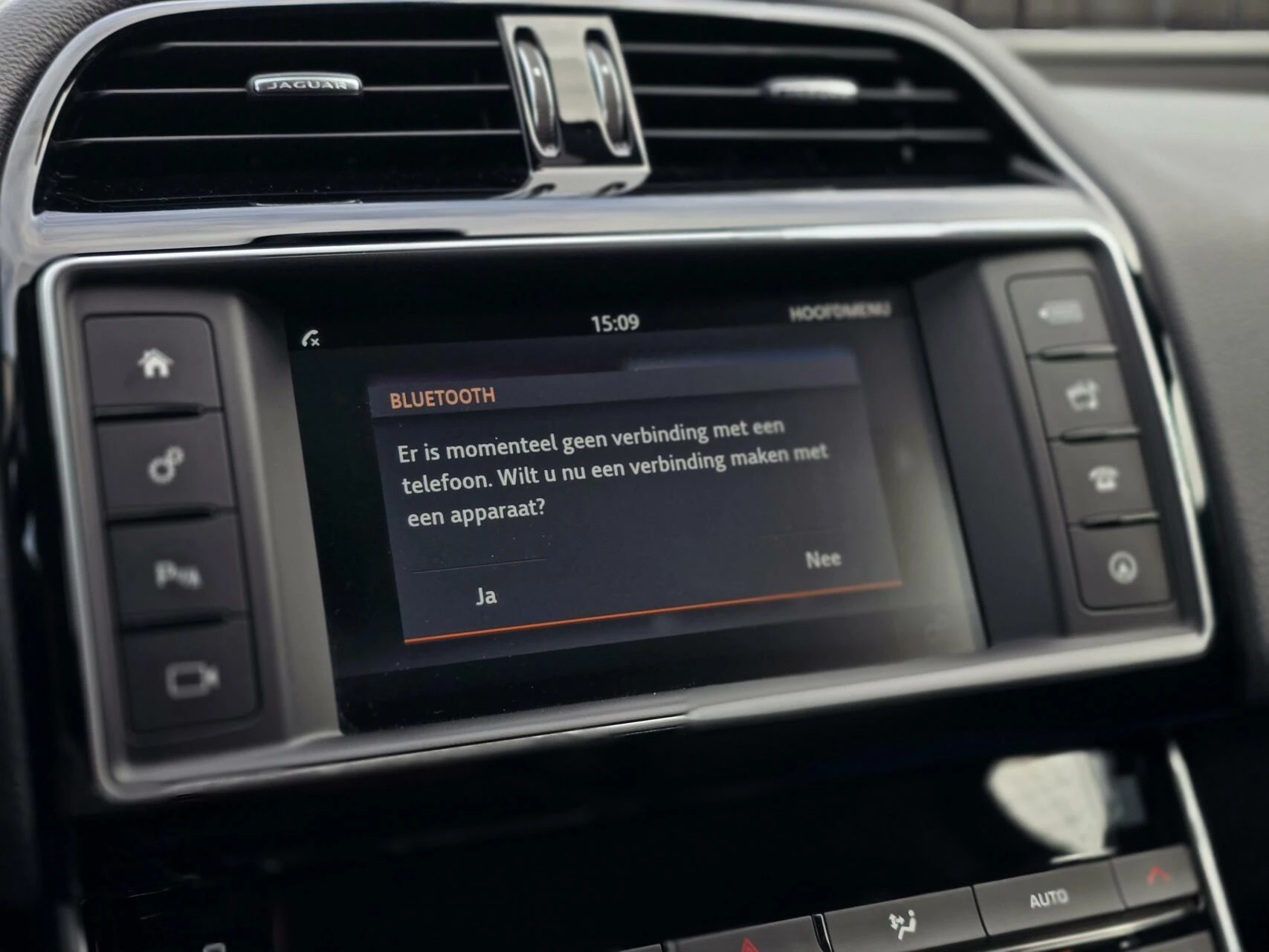 Hoofdafbeelding Jaguar XE