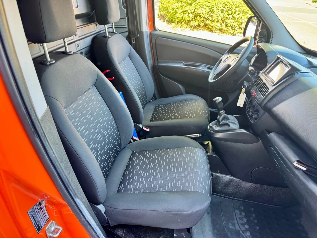 Hoofdafbeelding Opel Combo