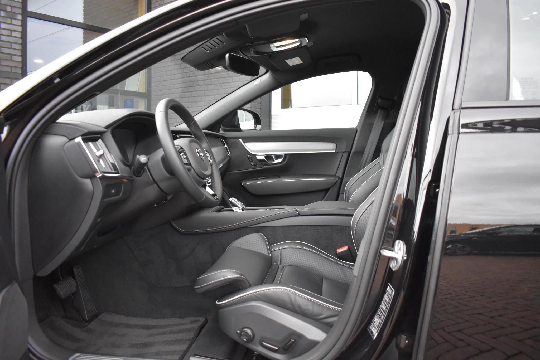 Hoofdafbeelding Volvo S90
