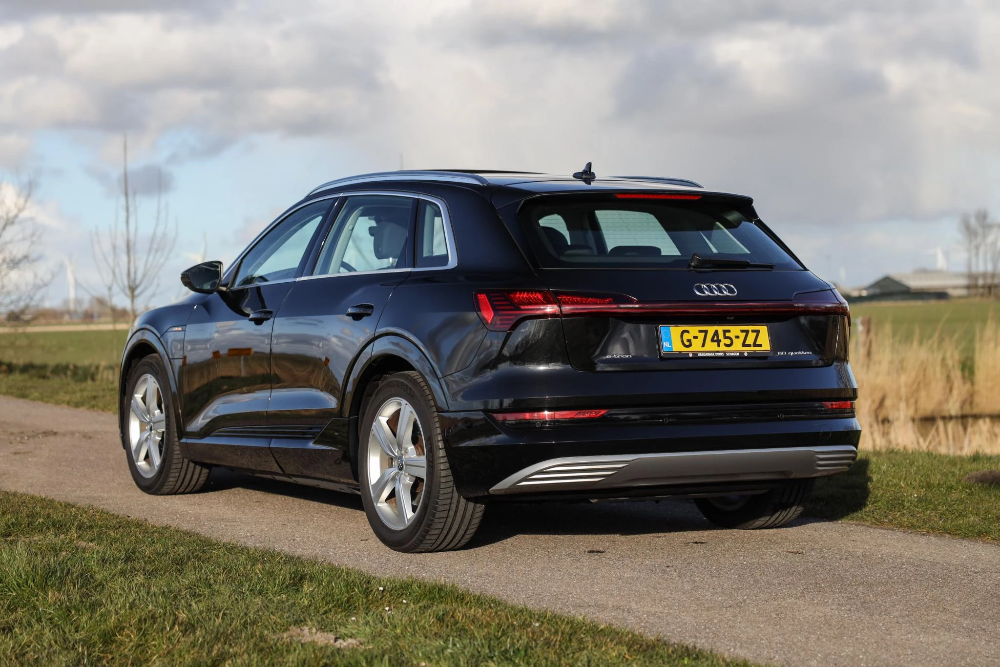 Hoofdafbeelding Audi e-tron