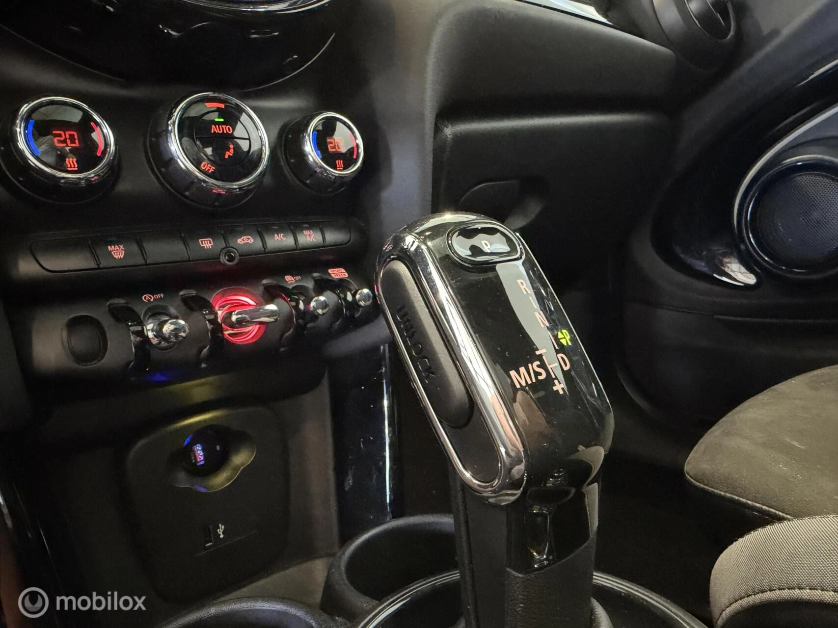 Hoofdafbeelding MINI Cooper S