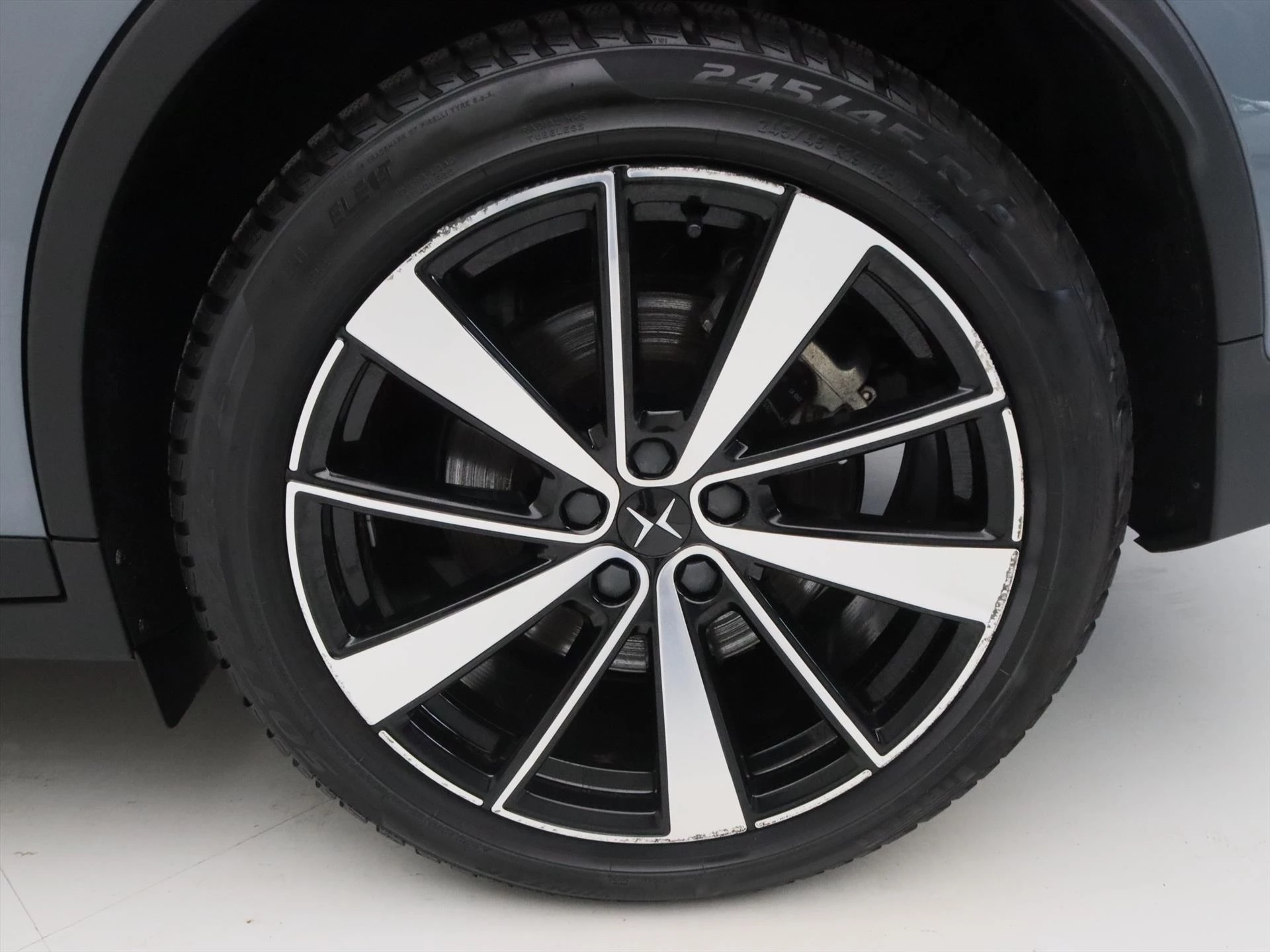 Hoofdafbeelding Polestar 2