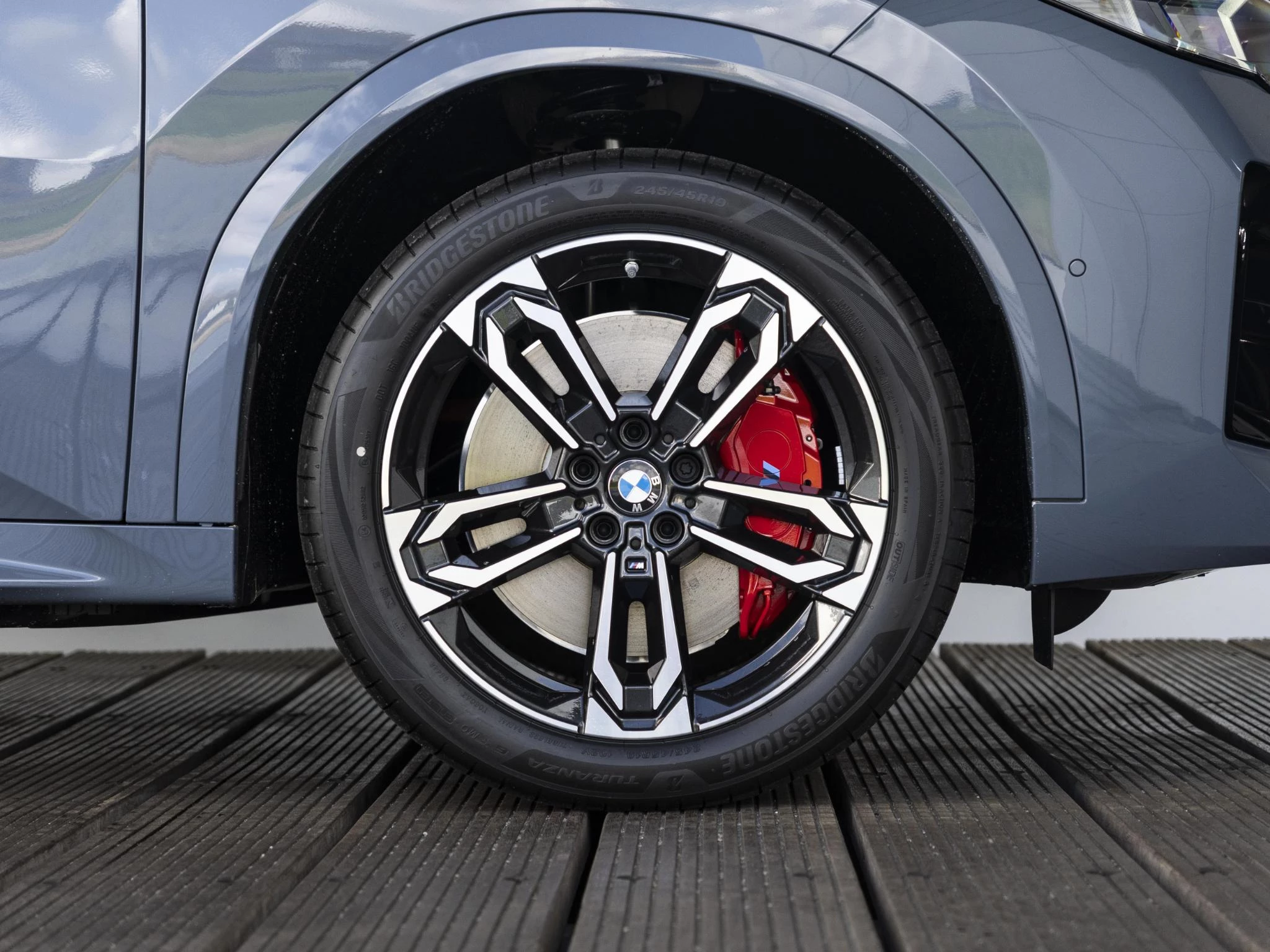 Hoofdafbeelding BMW iX2