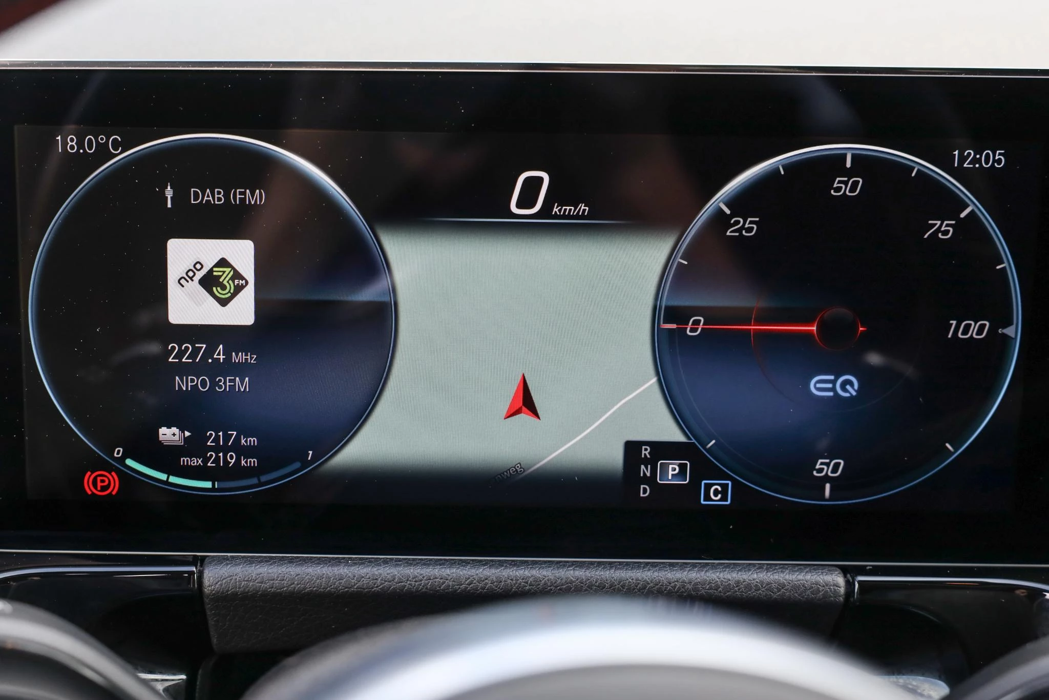 Hoofdafbeelding Mercedes-Benz EQA