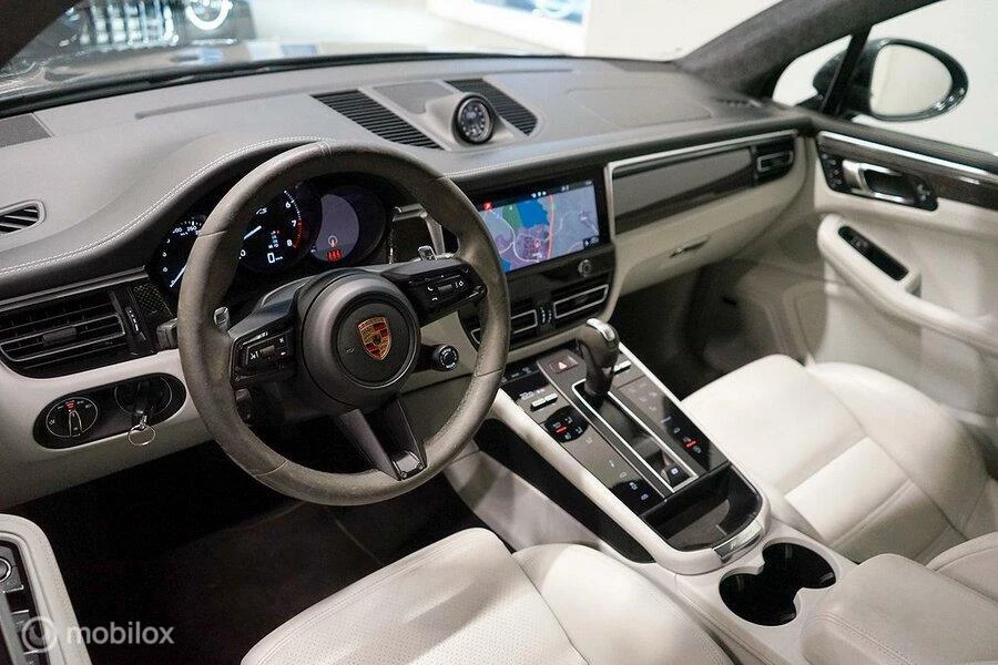 Hoofdafbeelding Porsche Macan