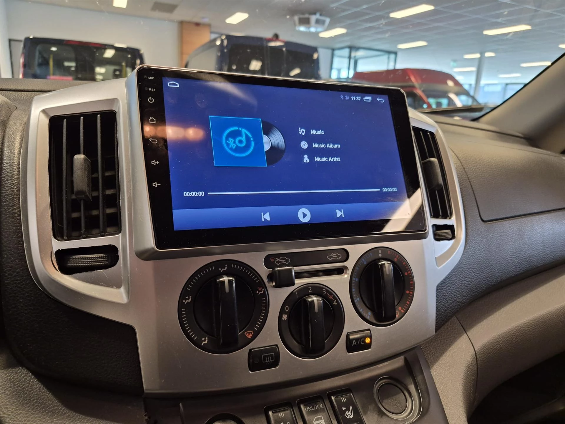 Hoofdafbeelding Nissan NV200