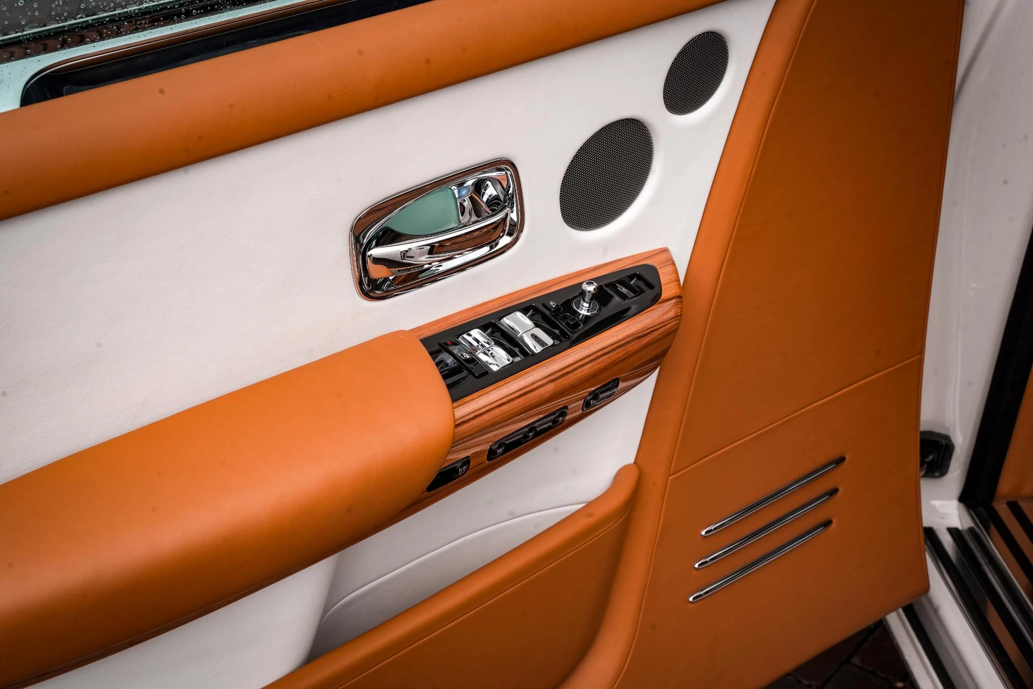 Hoofdafbeelding Rolls-Royce Phantom